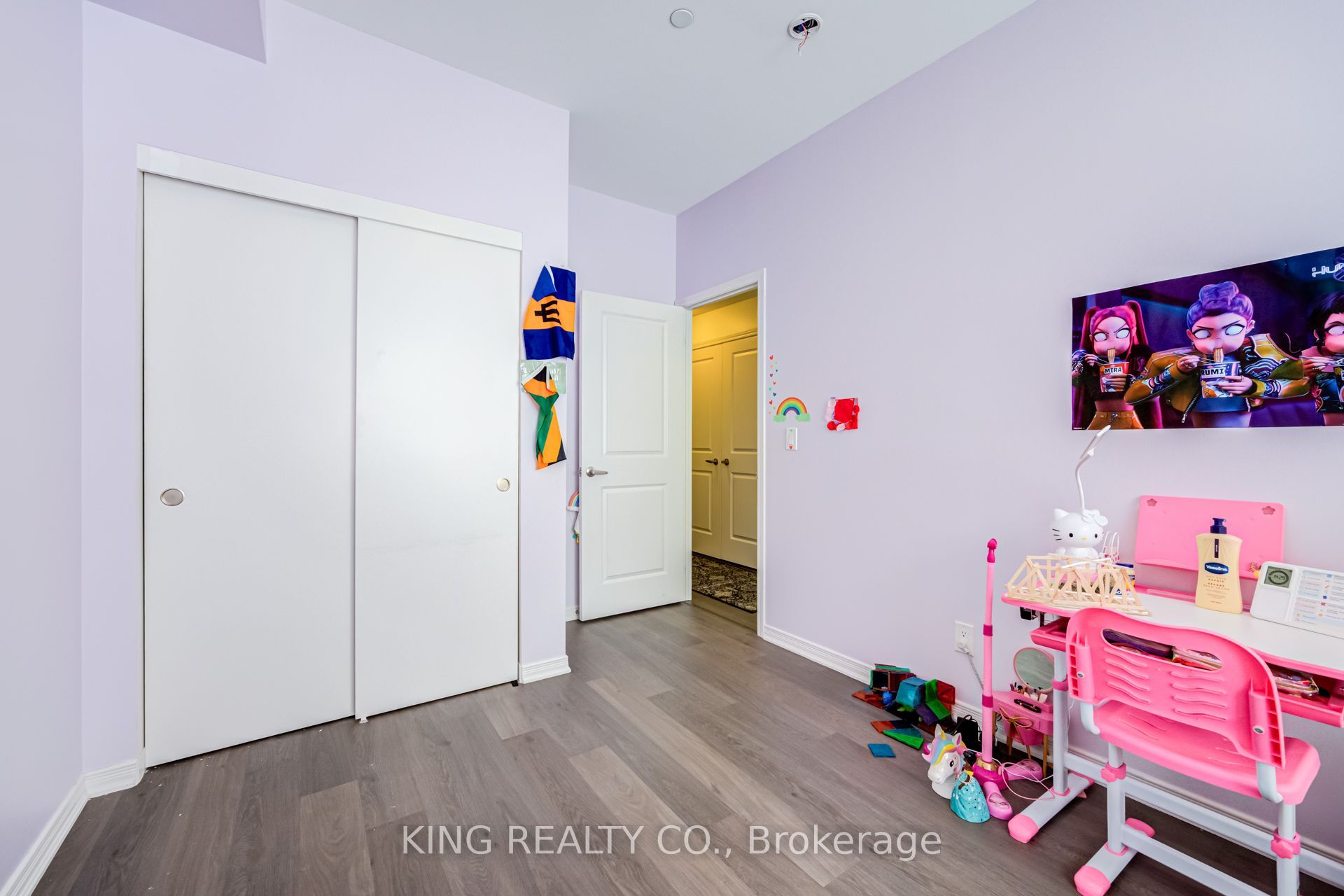 1120 Briar Hill Avenue 201 Property Photo 10