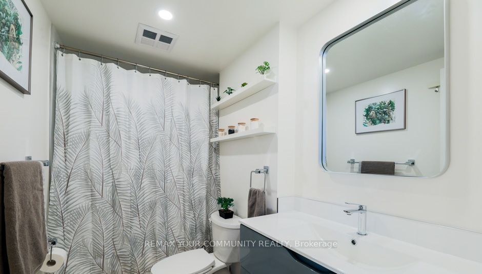 2874 Keele Street 405 Property Photo 16