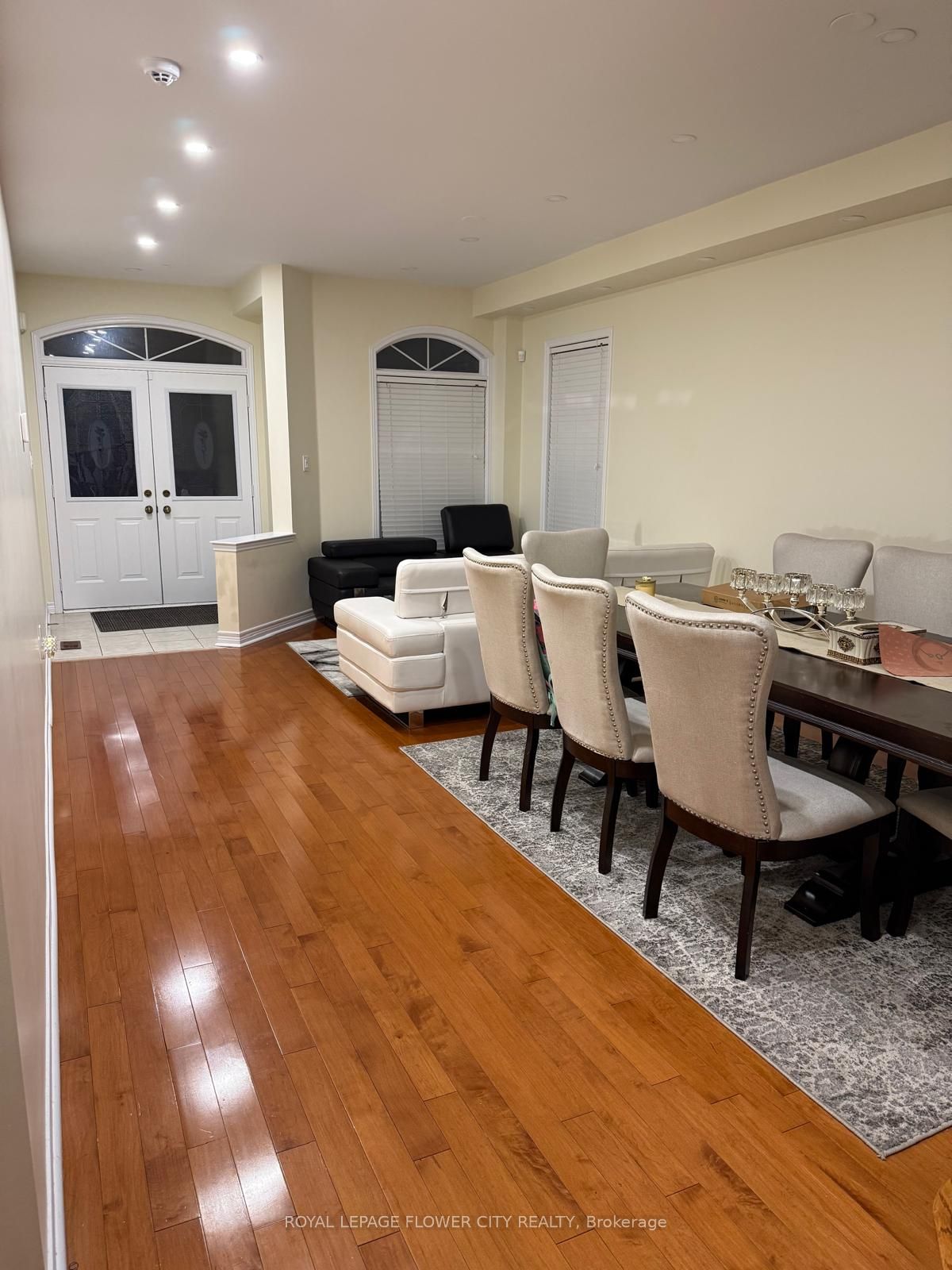 41 Cape Dorset Crescent Property Photo 6