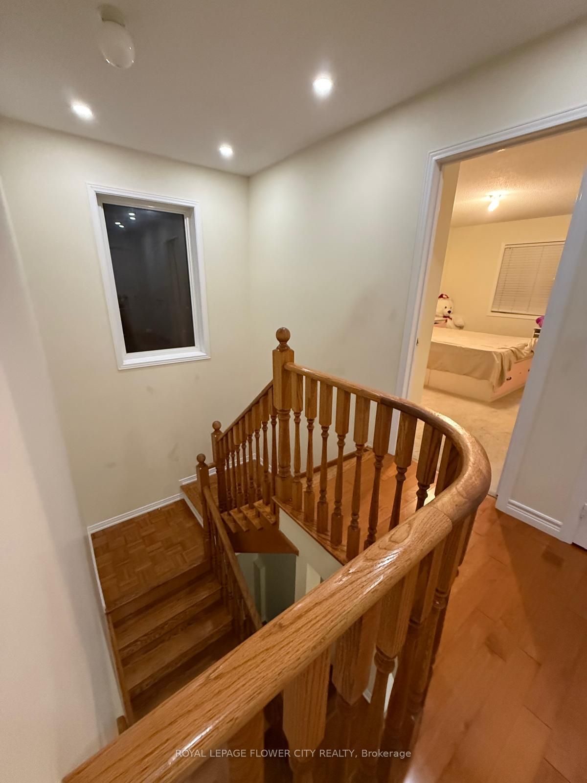 41 Cape Dorset Crescent Property Photo 9