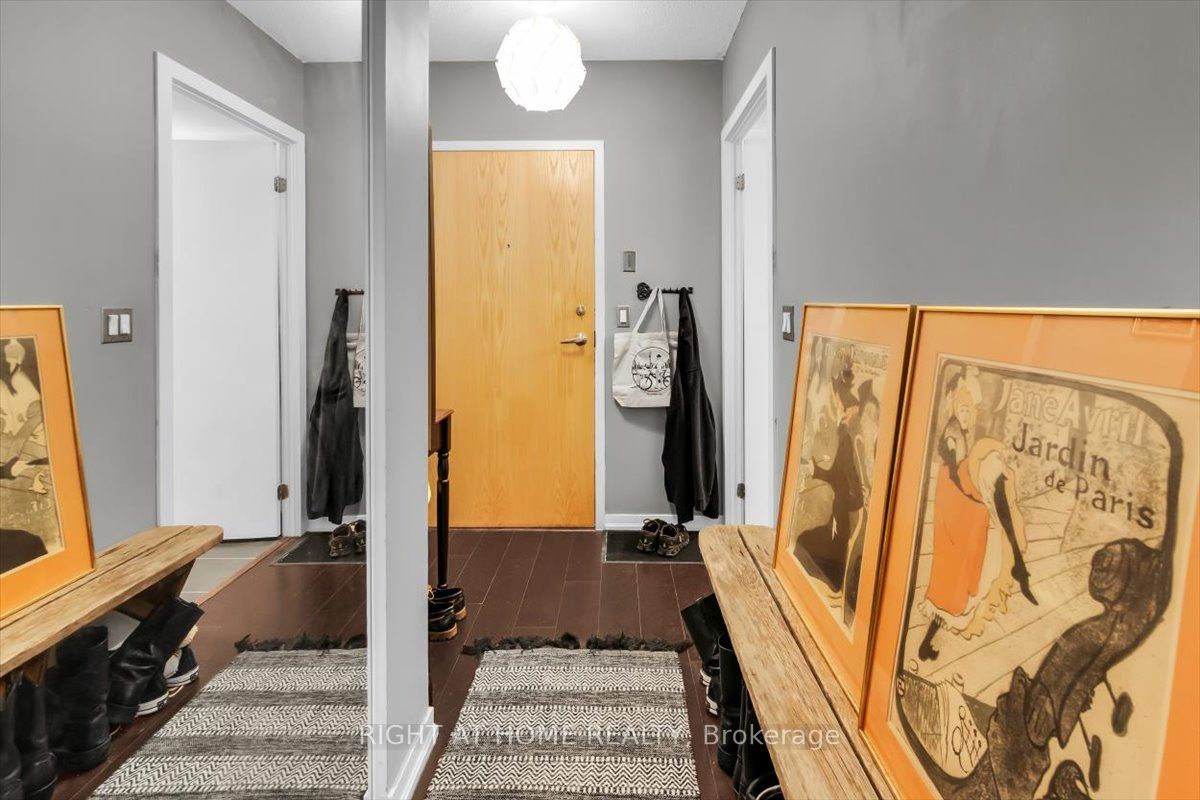 38 Joe Shuster Way 103 Property Photo 3