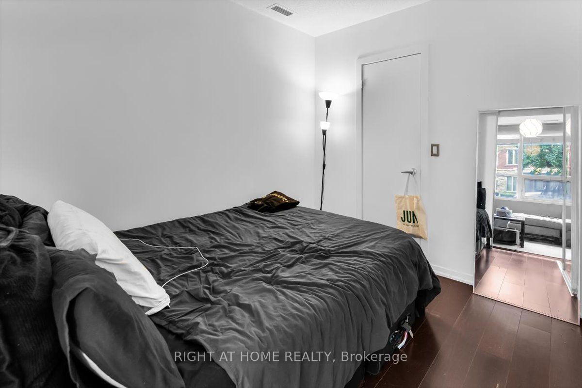 38 Joe Shuster Way 103 Property Photo 11