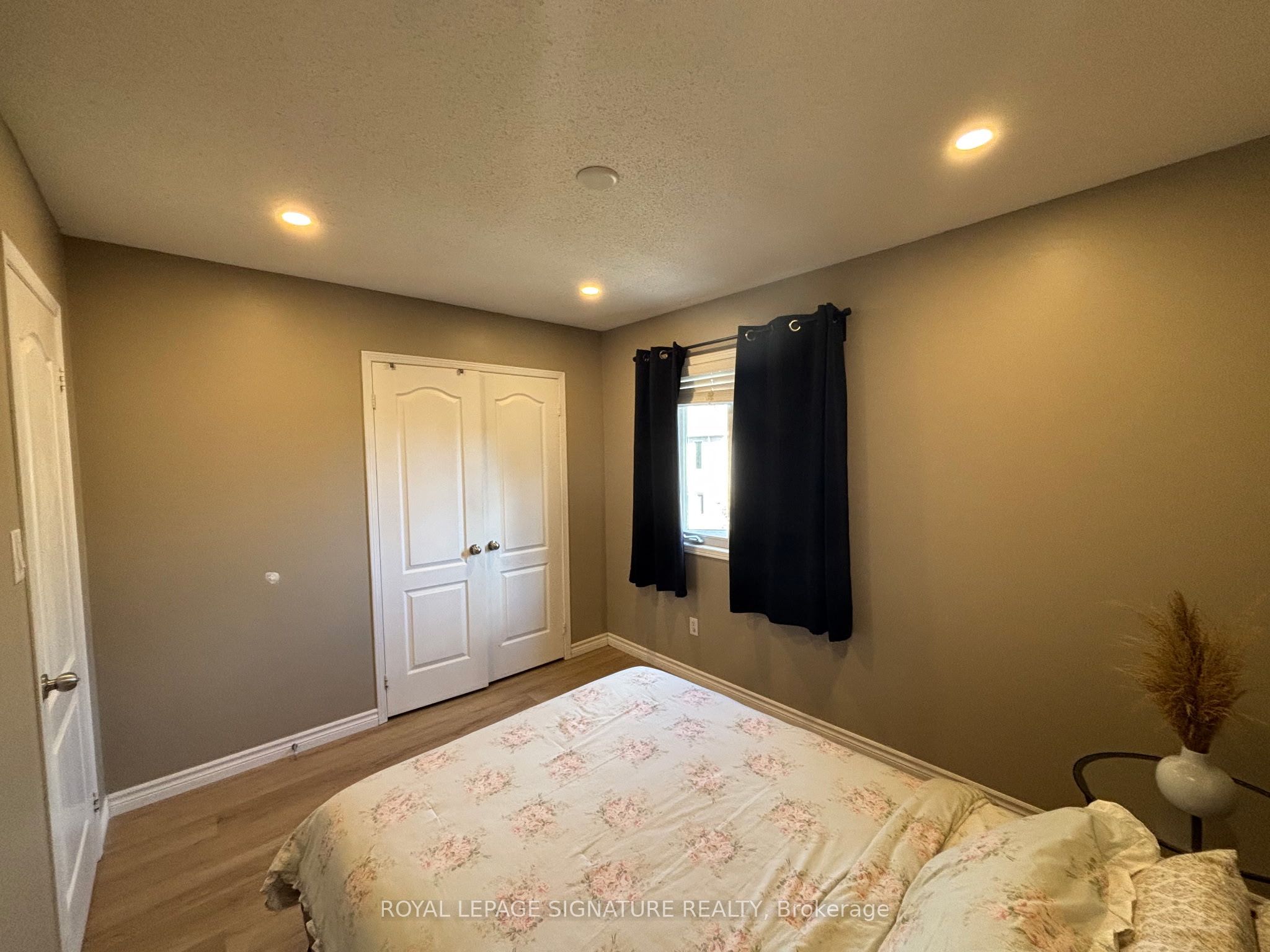 2112 Glenhampton Road Property Photo 8