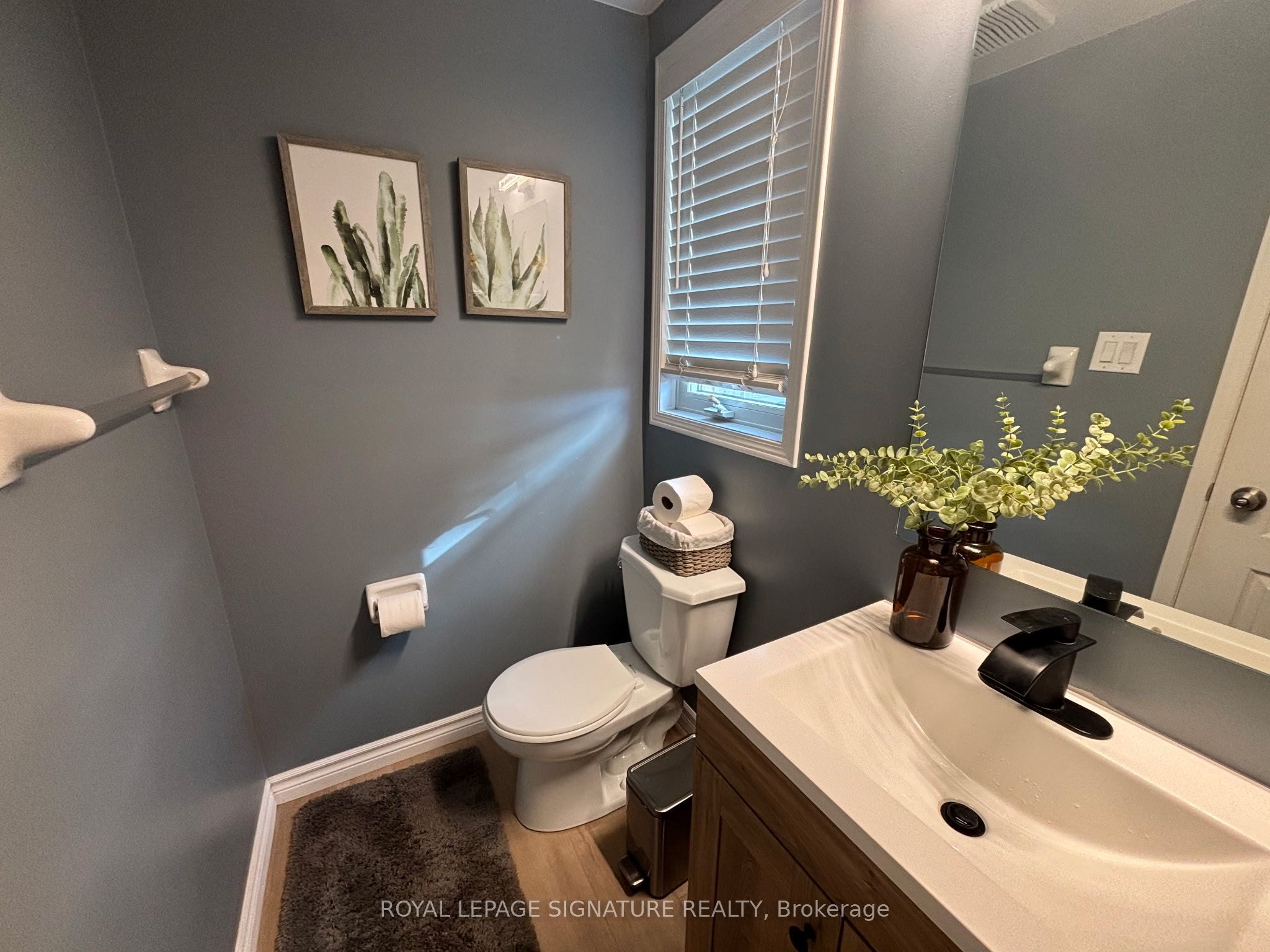 2112 Glenhampton Road Property Photo 10
