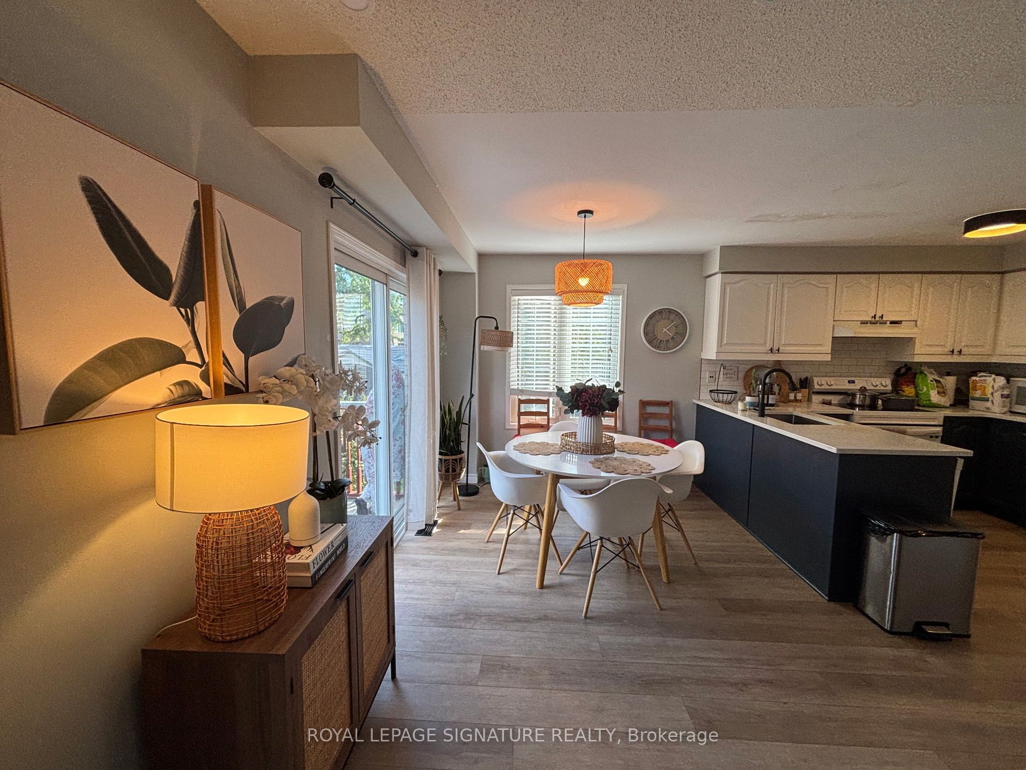 2112 Glenhampton Road Property Photo 12