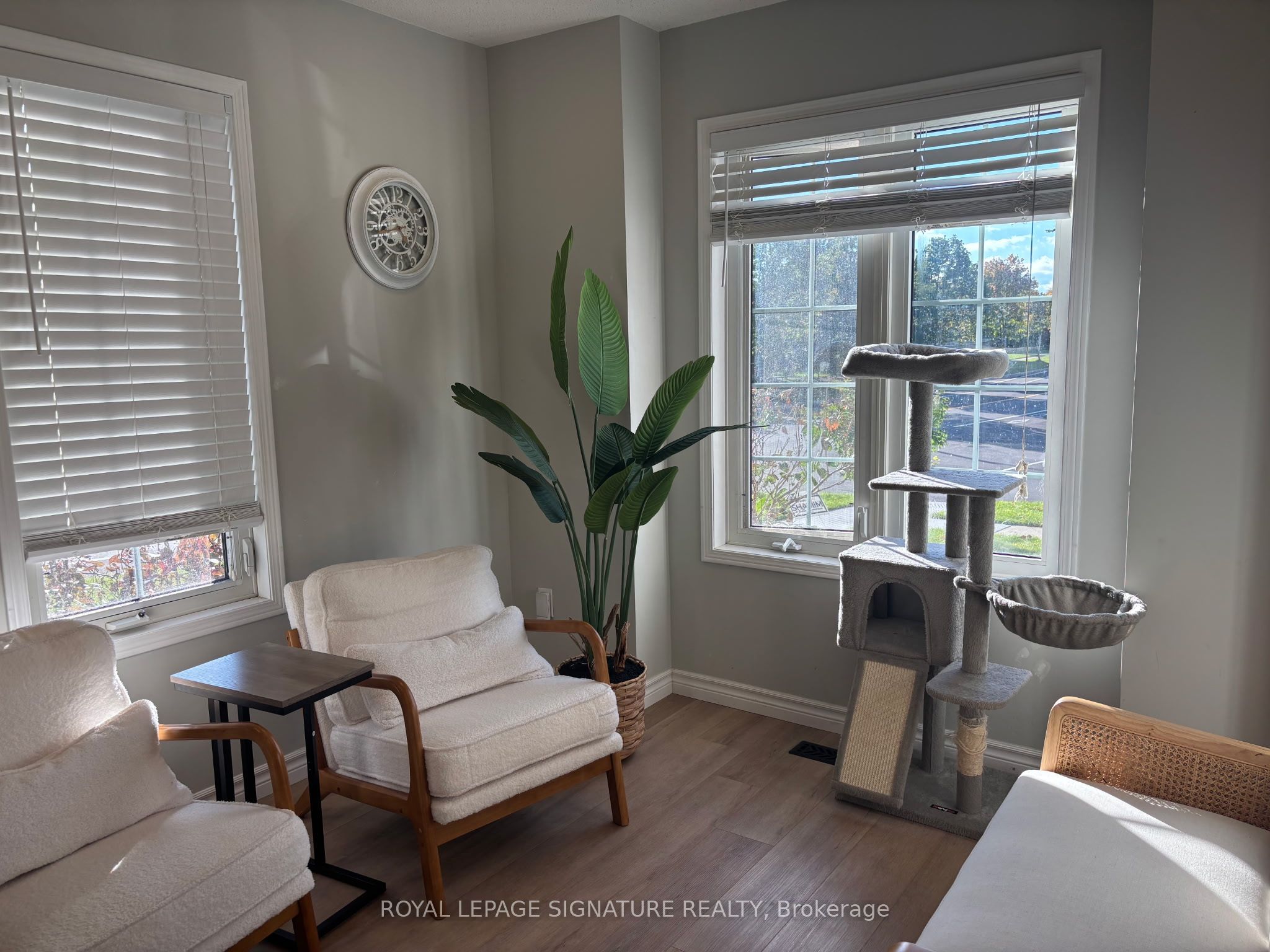 2112 Glenhampton Road Property Photo 19