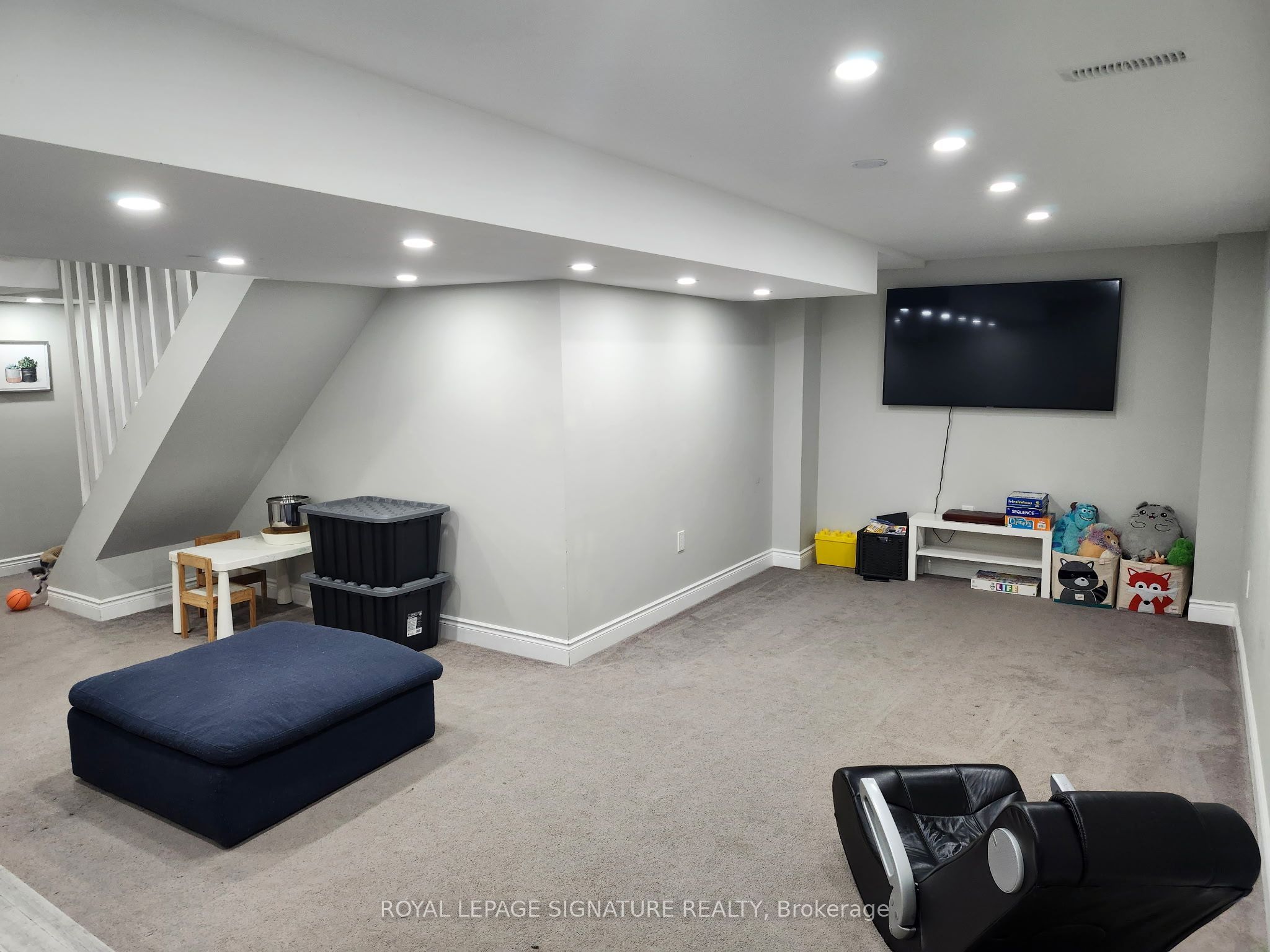 2112 Glenhampton Road Property Photo 33