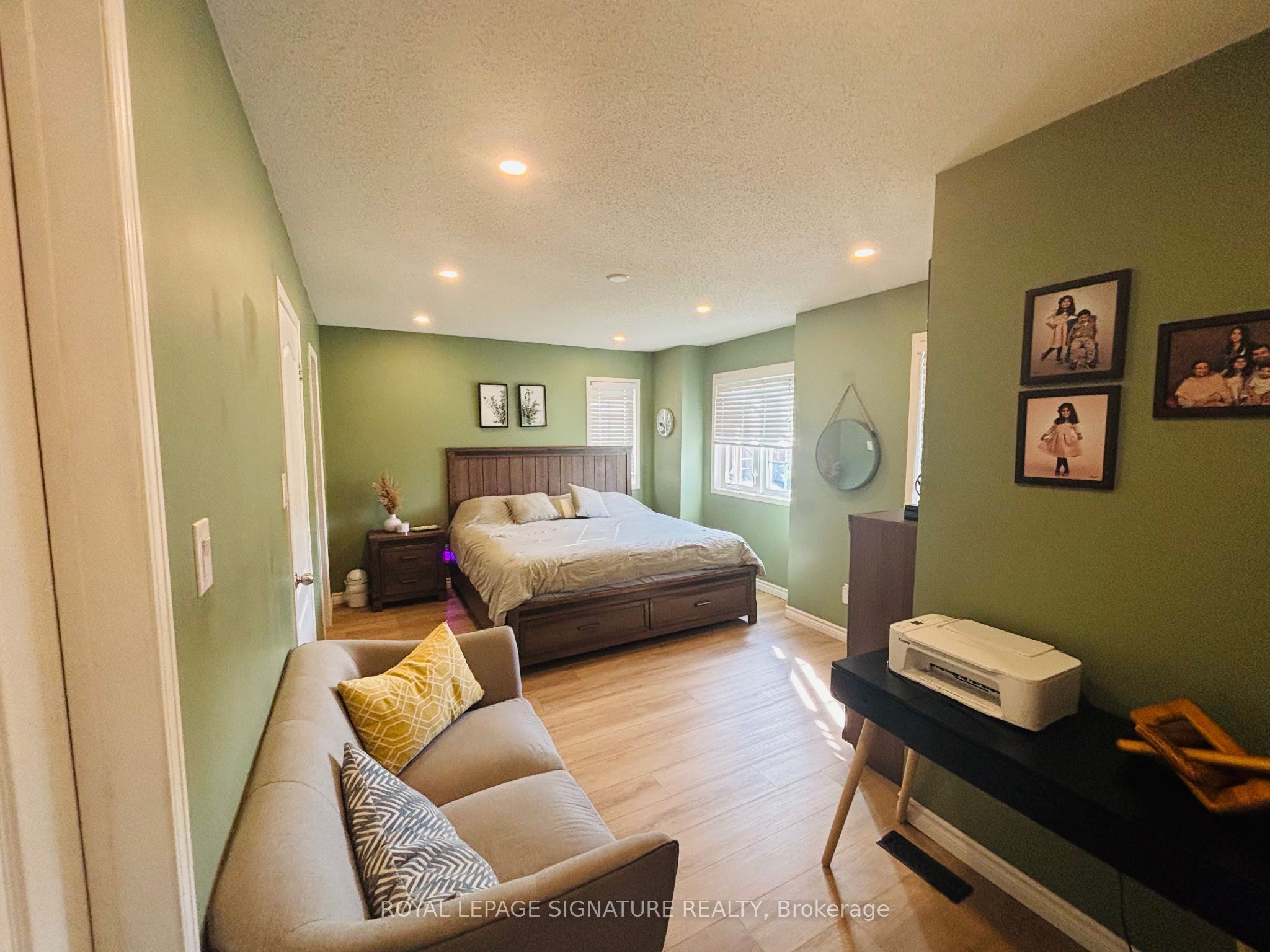 2112 Glenhampton Road Property Photo 36
