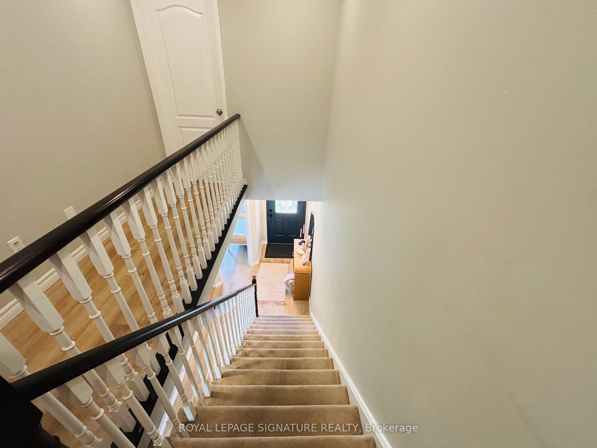 2112 Glenhampton Road Property Photo 44