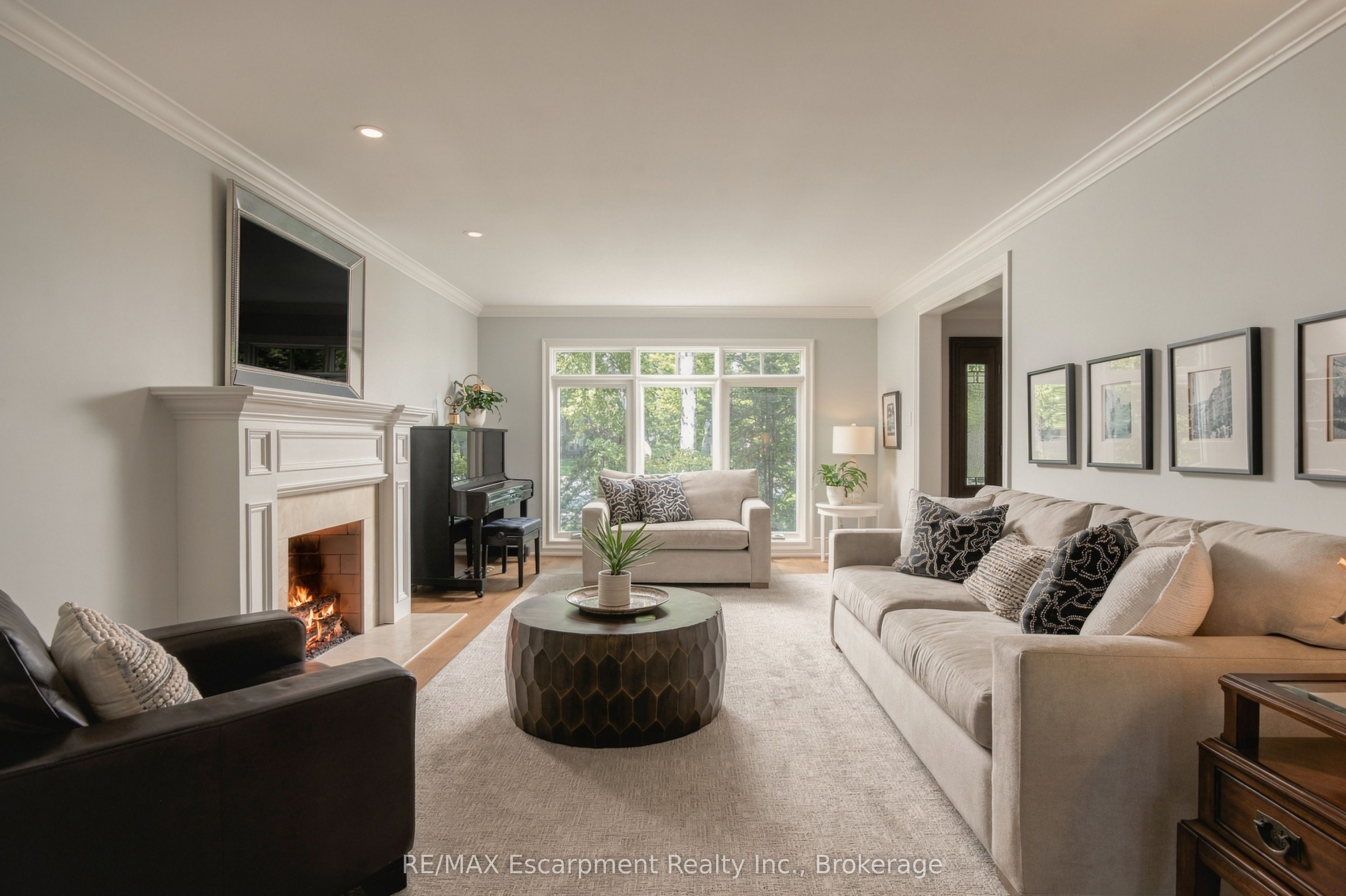 1530 Chasehurst Drive Property Photo 8