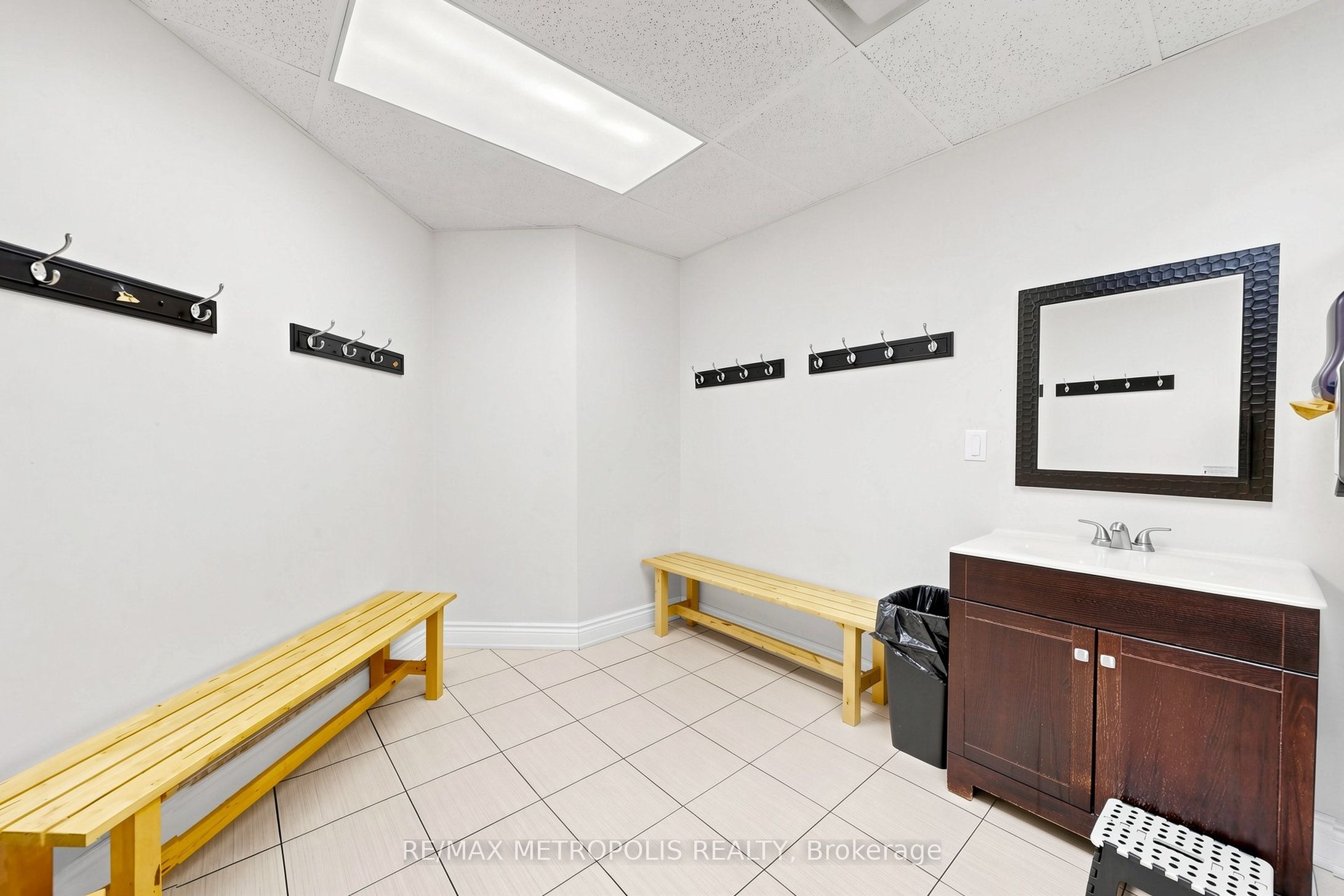 6991 Millcreek Drive 1 Property Photo 7