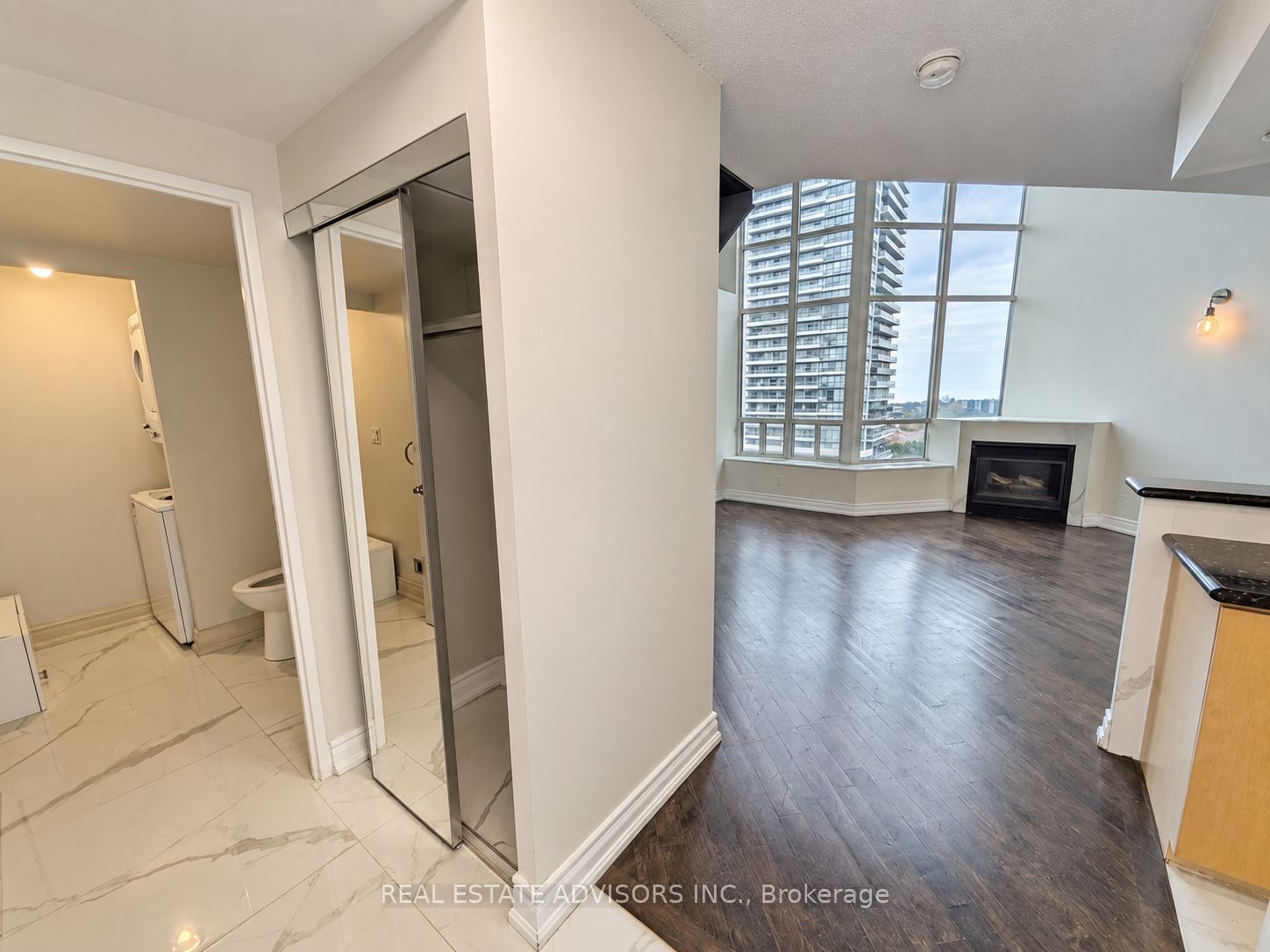 250 Manitoba Street 838 Property Photo 3