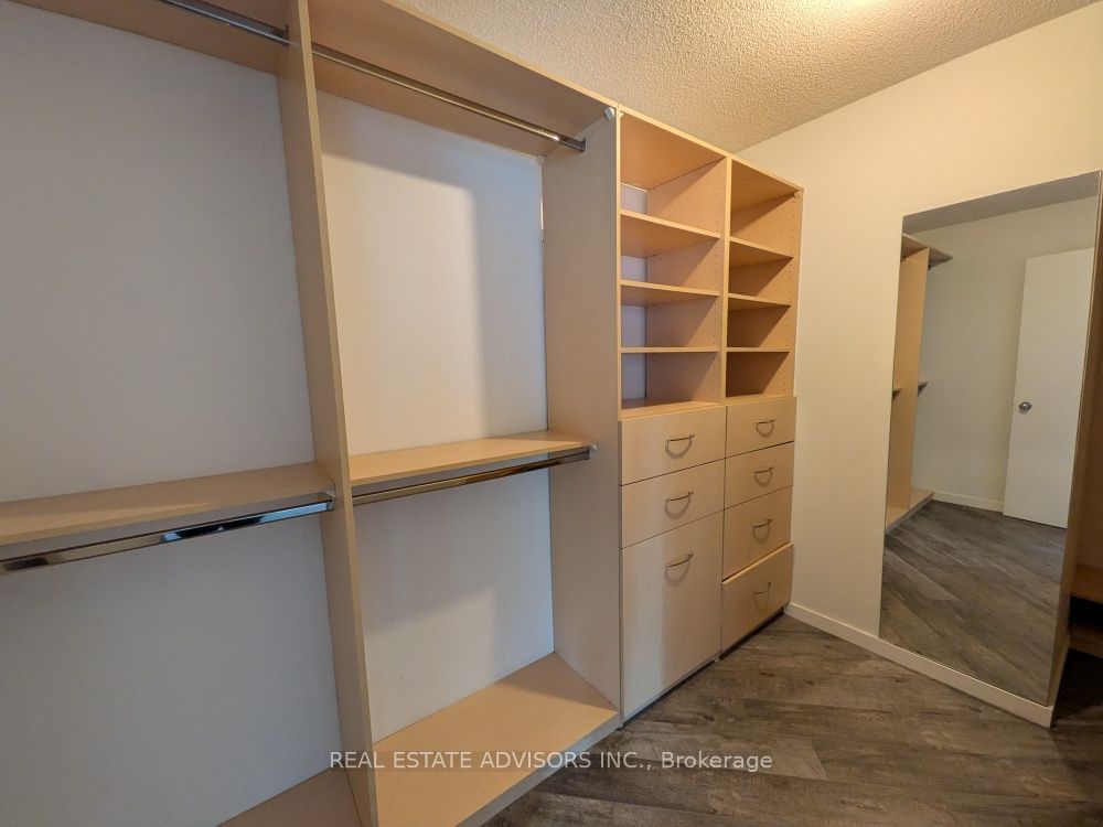 250 Manitoba Street 838 Property Photo 15