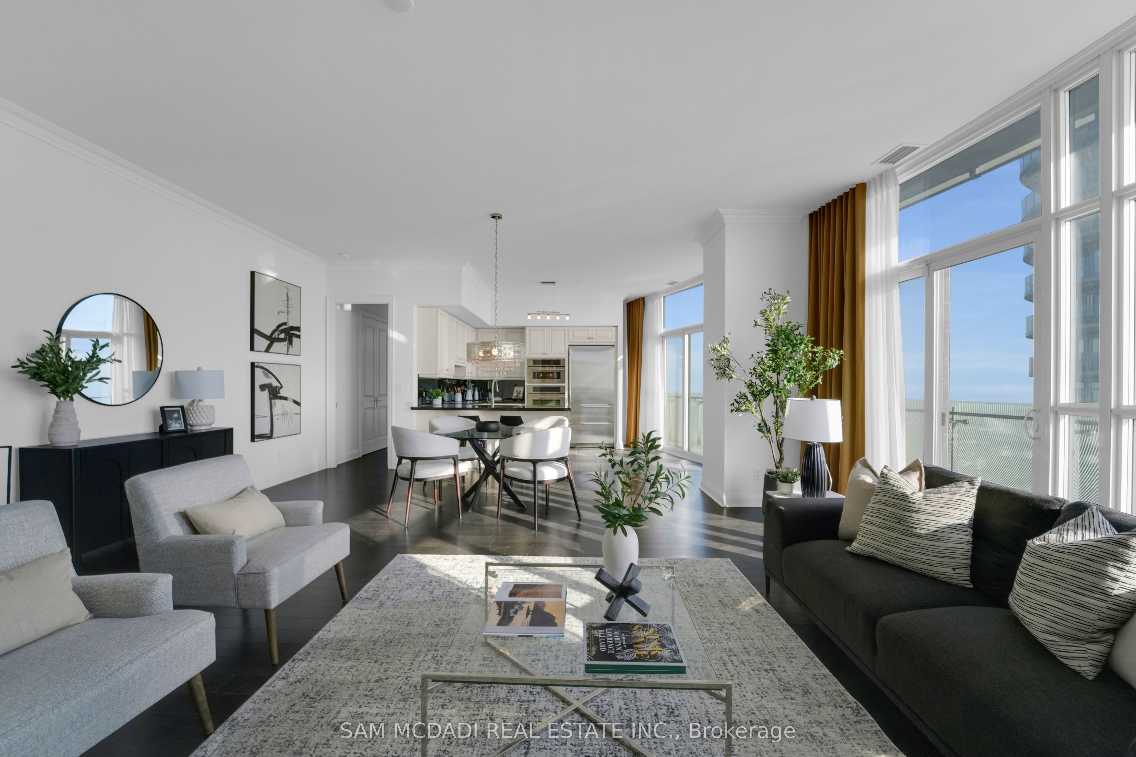 50 Absolute Avenue Ph3 Property Photo 4