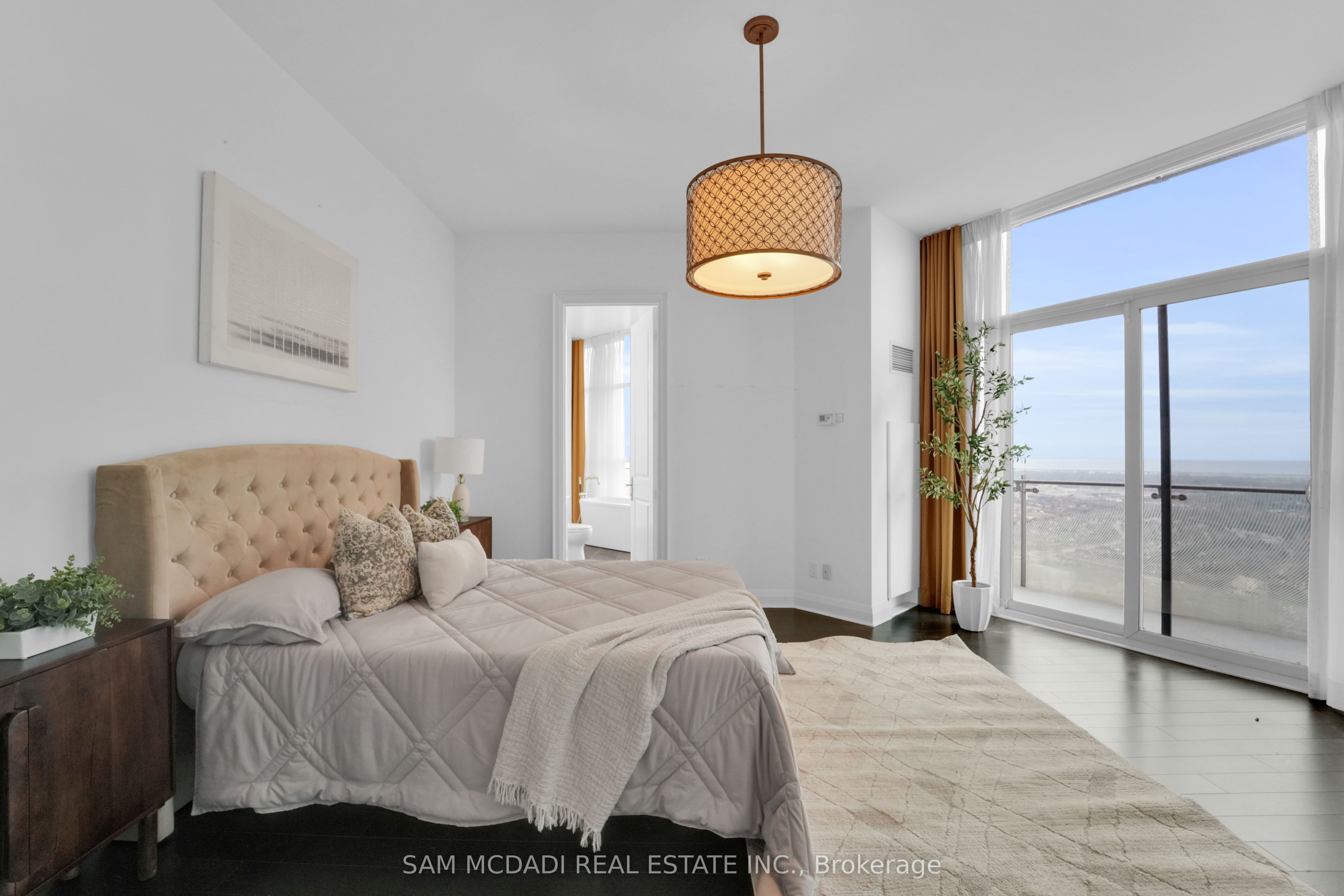 50 Absolute Avenue Ph3 Property Photo 13