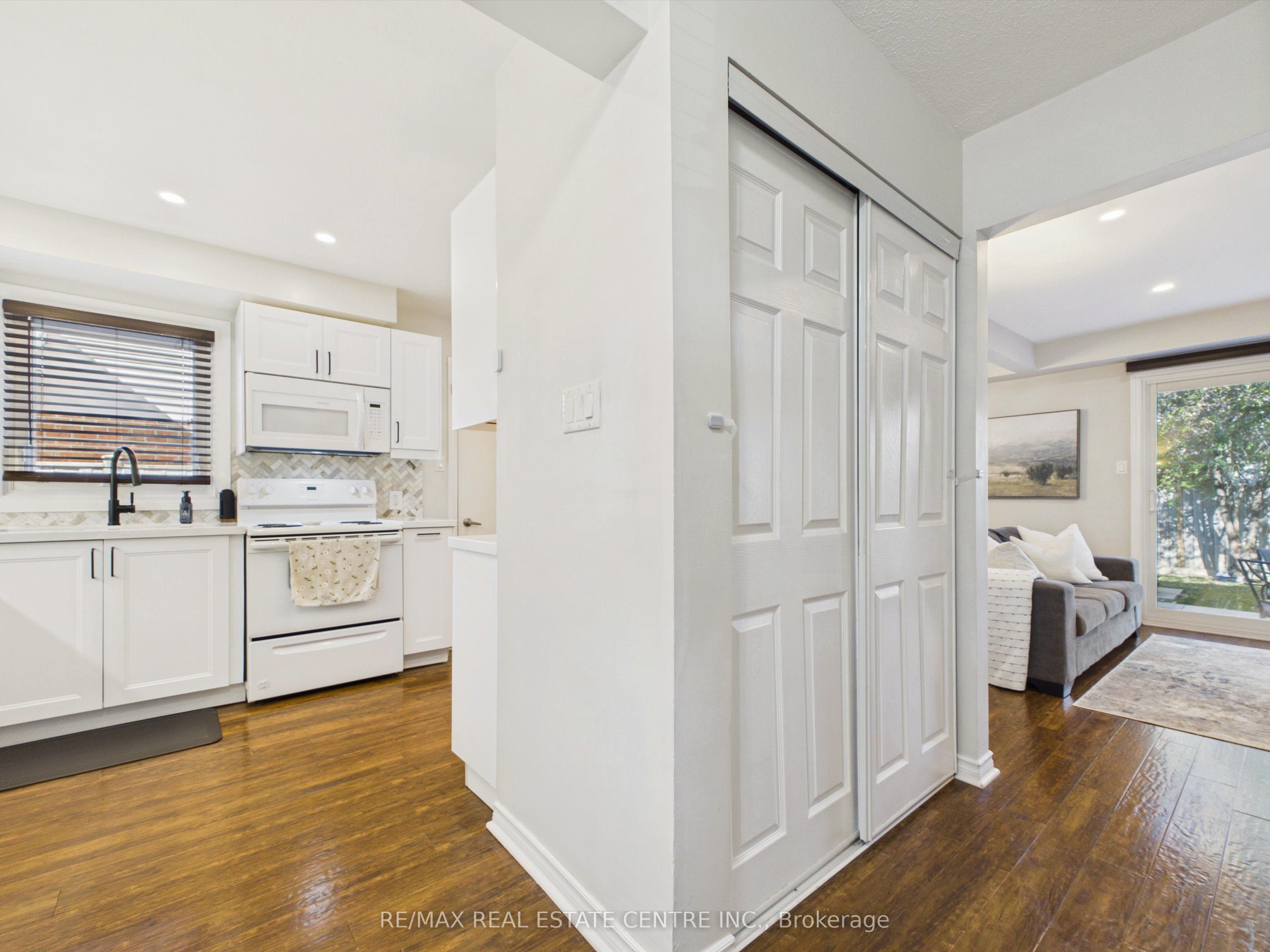 68 Aurora Place Property Photo 5