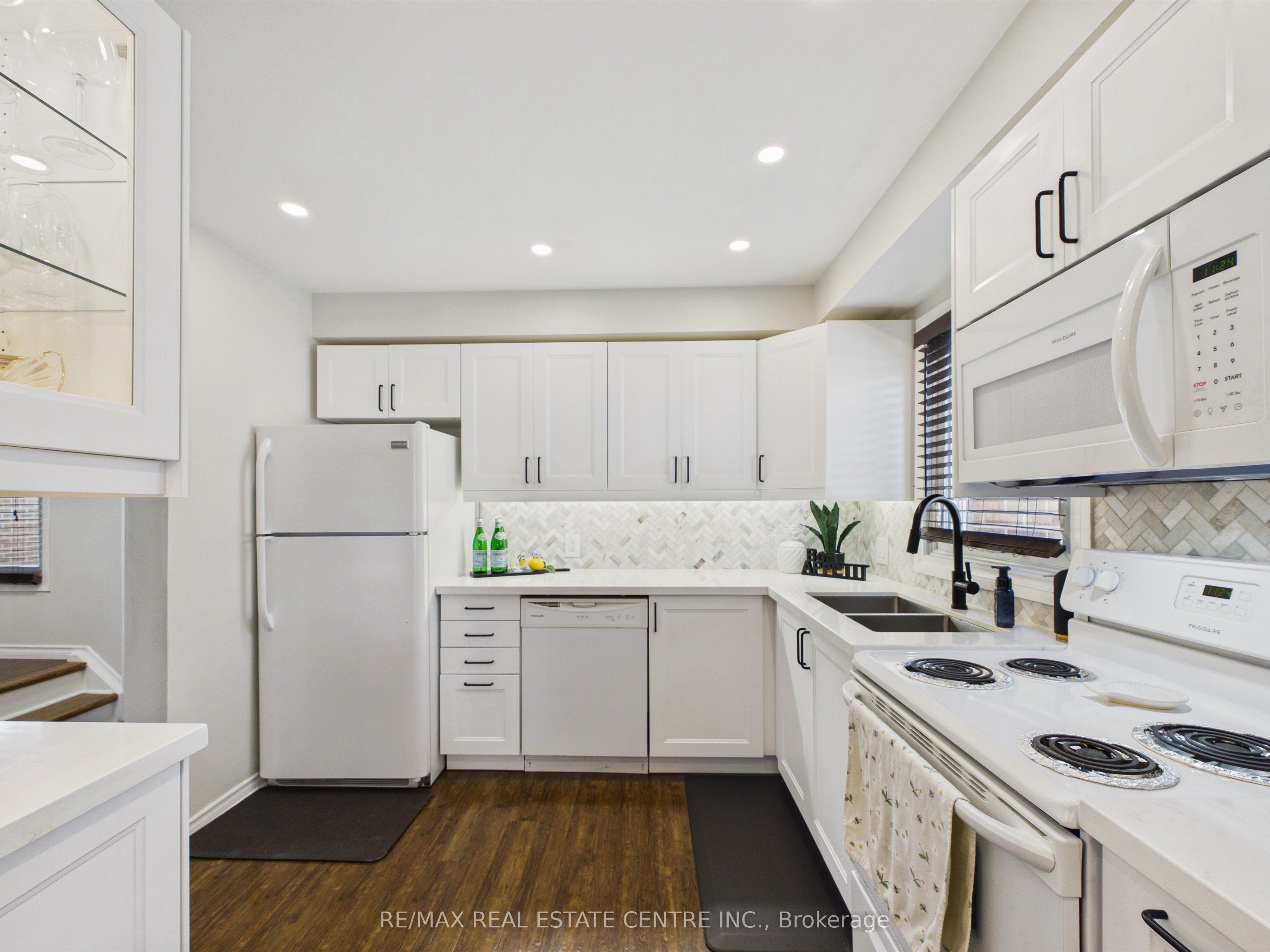 68 Aurora Place Property Photo 6