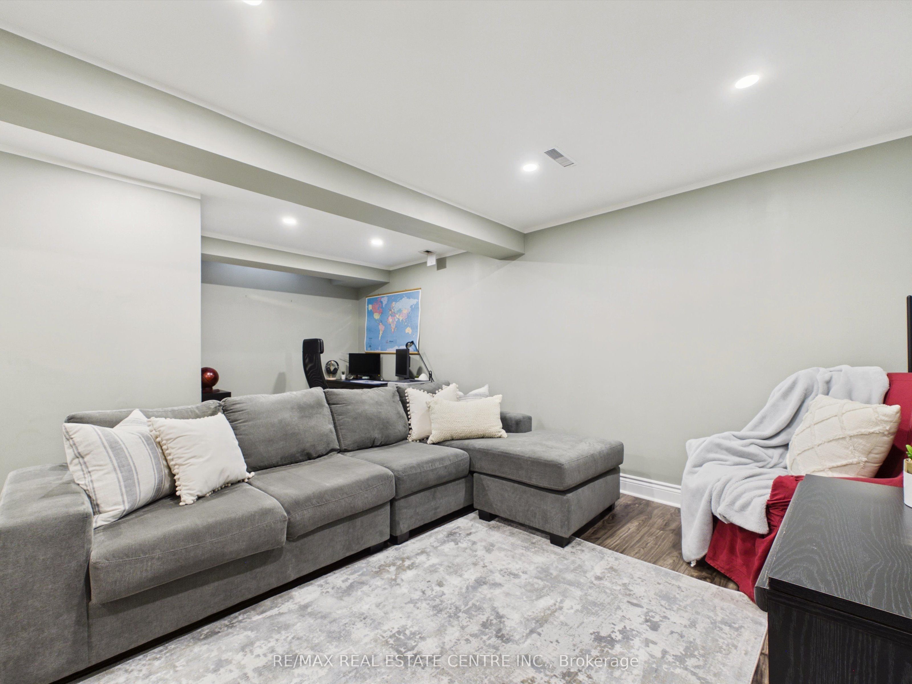 68 Aurora Place Property Photo 29