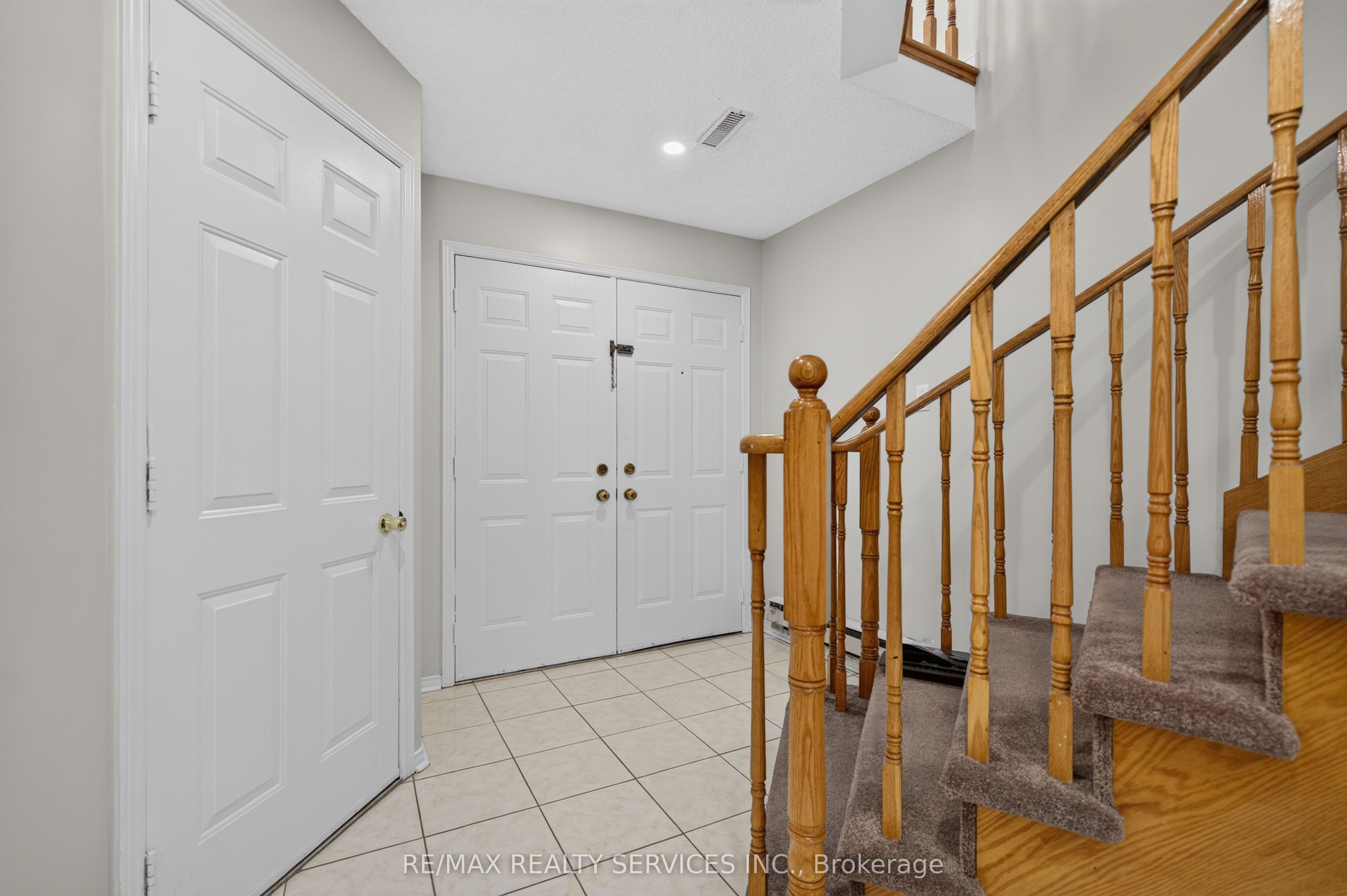66 Clansman Trail Property Photo 10