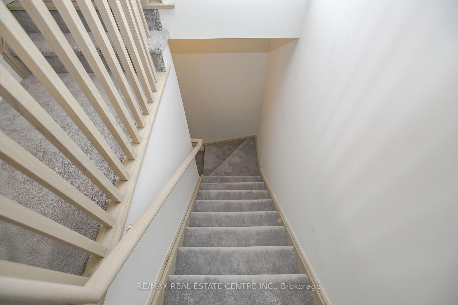 3556 Colonial Drive 4 Property Photo 19