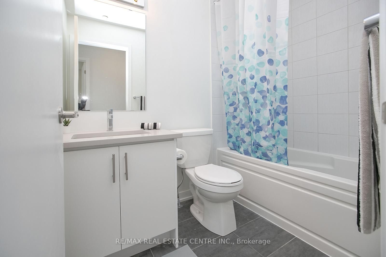 3556 Colonial Drive 4 Property Photo 30