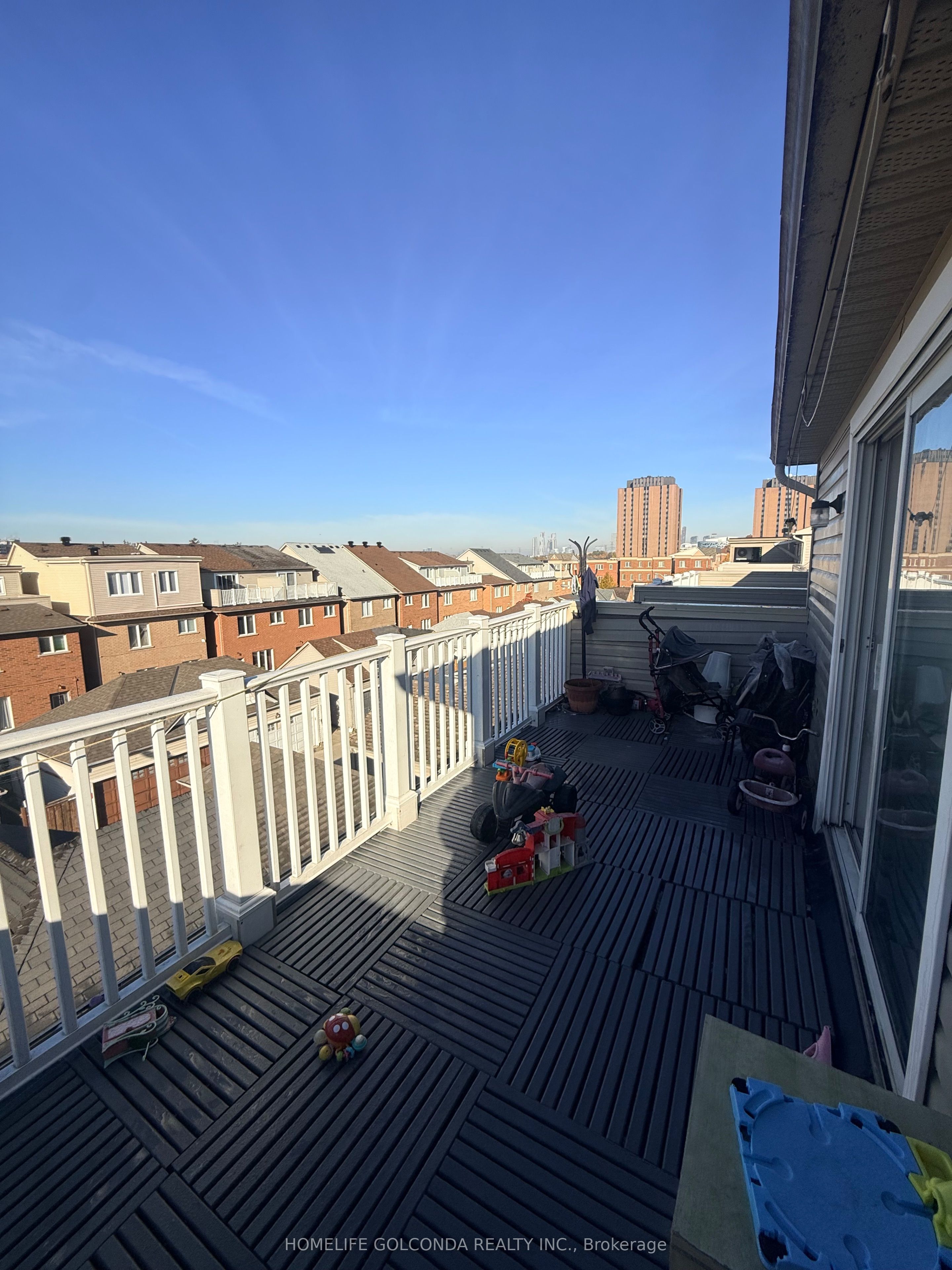 10 Aldwinckle Heights Property Photo 15