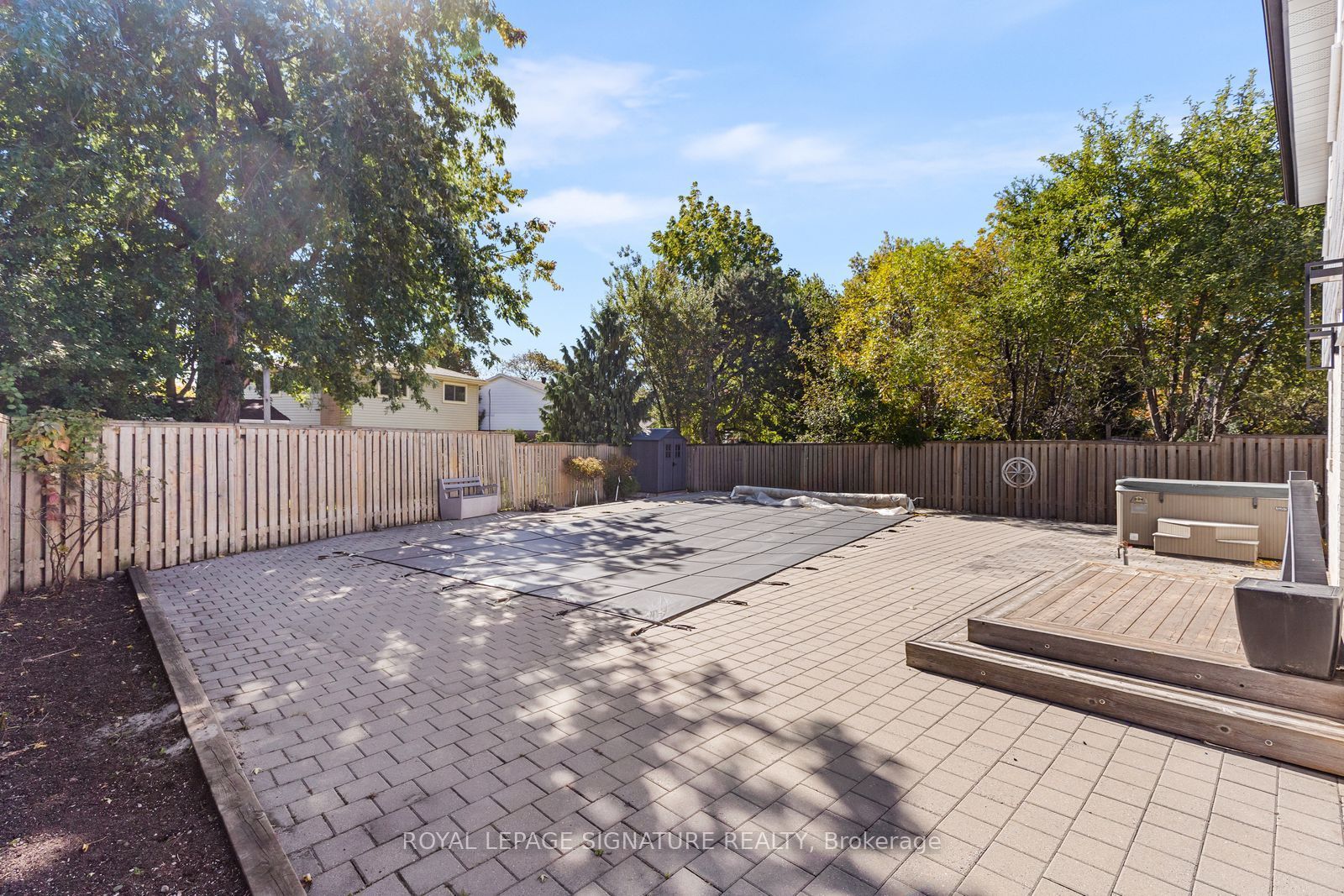 72 Cavendish Crescent Property Photo 40