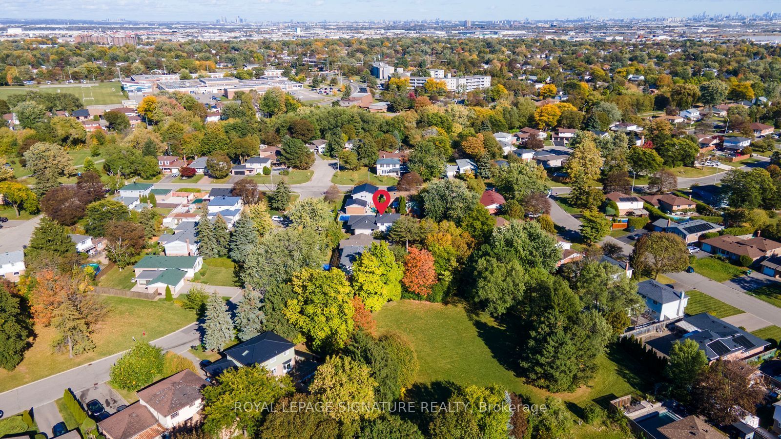 72 Cavendish Crescent Property Photo 44