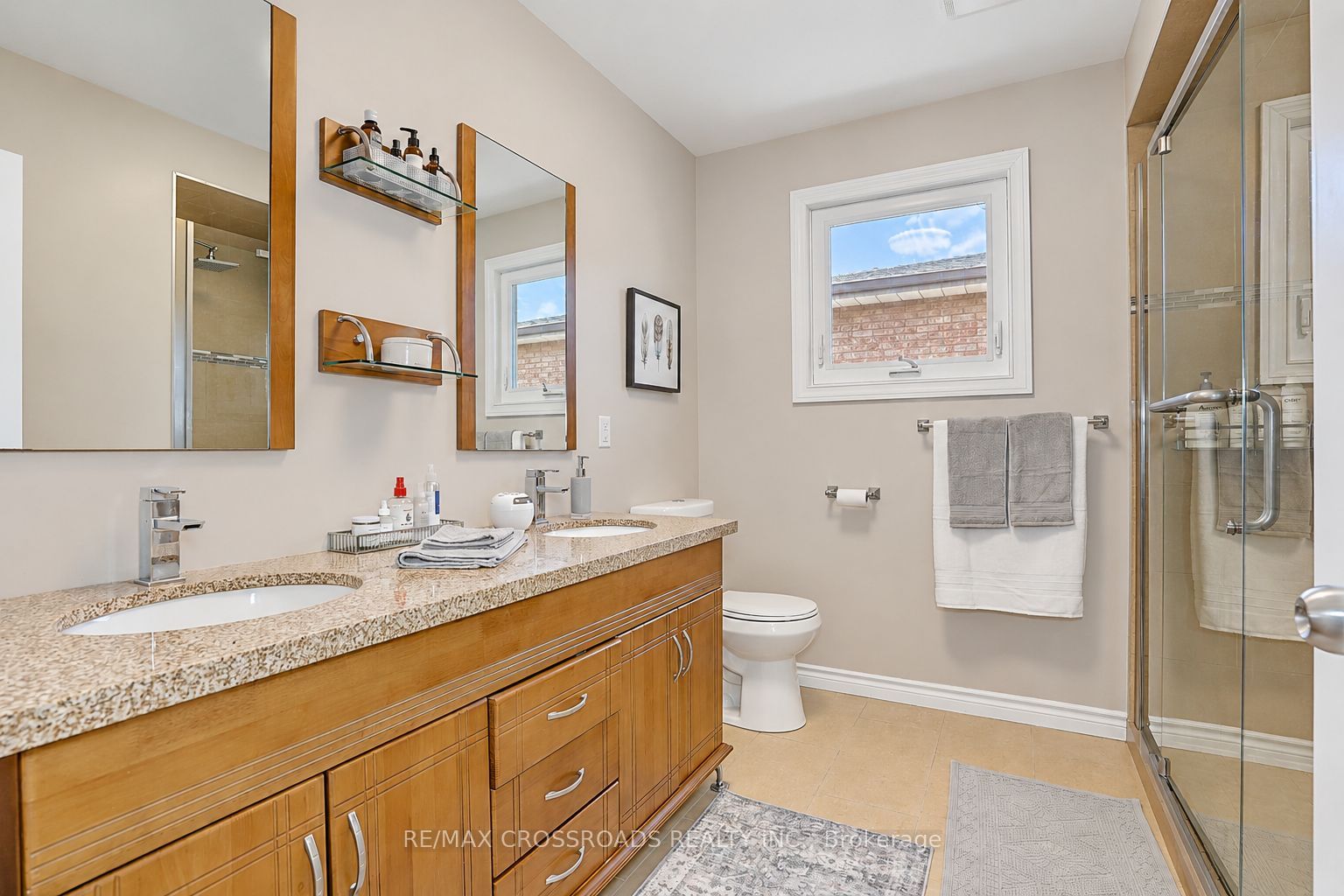 102a Whitfield Avenue Property Photo 35
