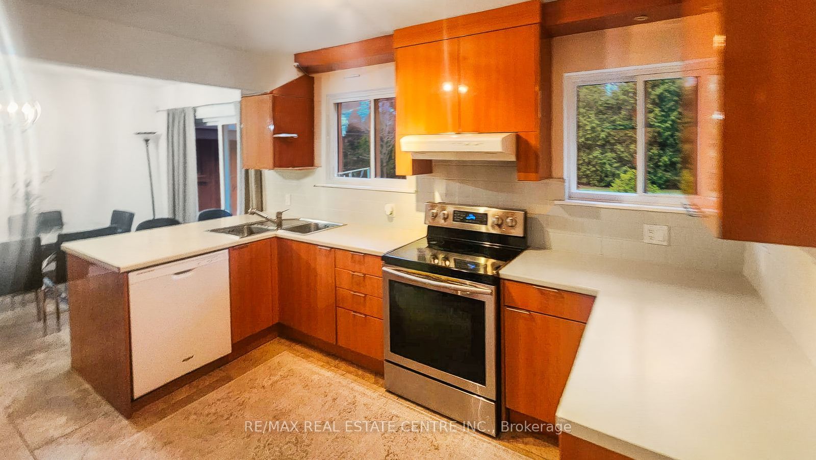 66 Theodore Drive Property Photo 6