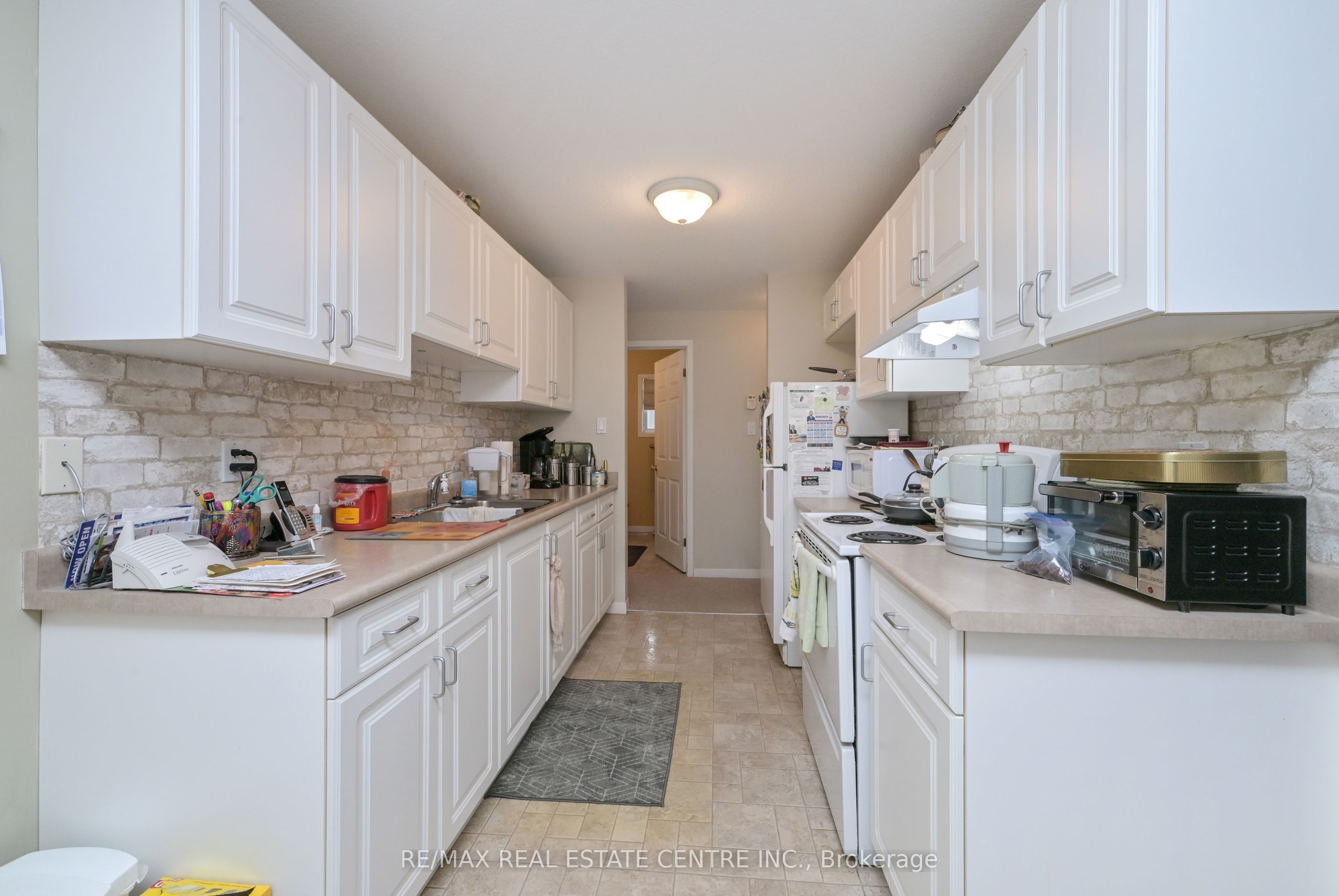 300 A Broadway Property Photo 17