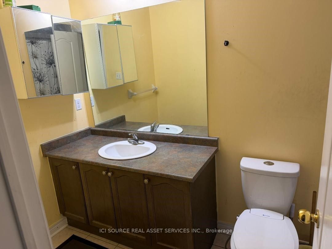 26 Pefferlaw Circle Upper Property Photo 6