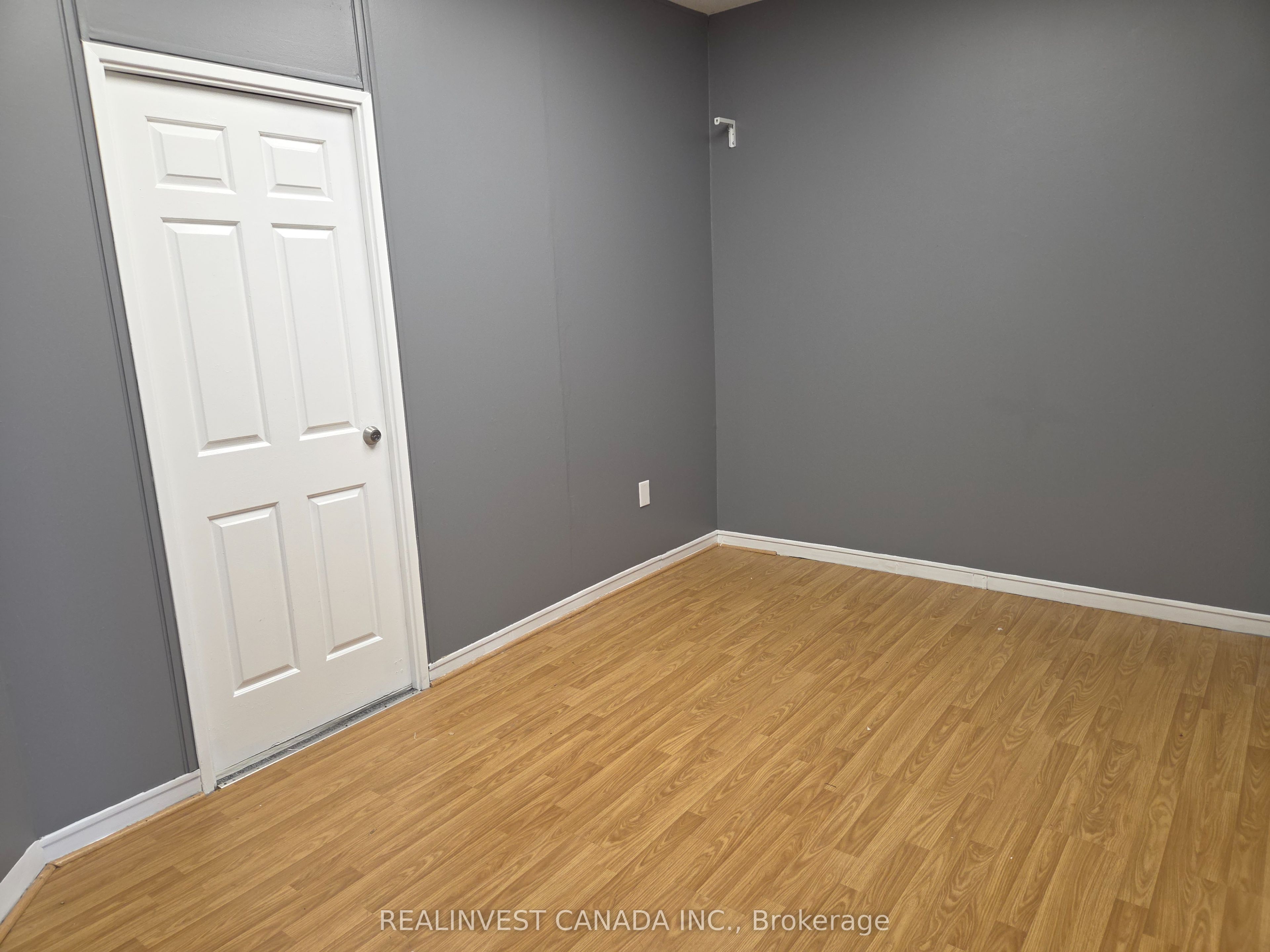 718 Wilson Avenue 202 & 203 Property Photo 14