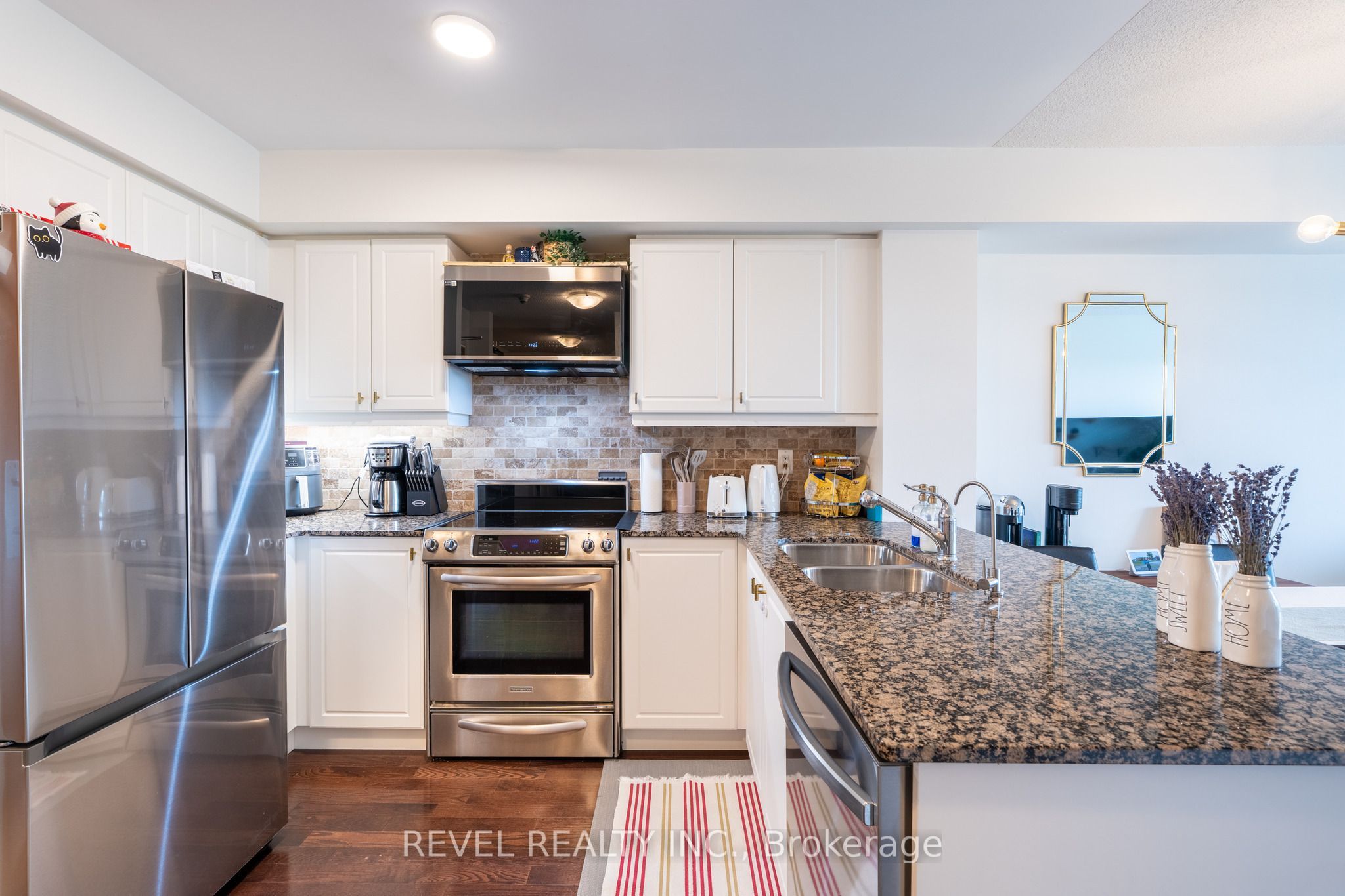 1403 Royal York Road 603 Property Photo 7