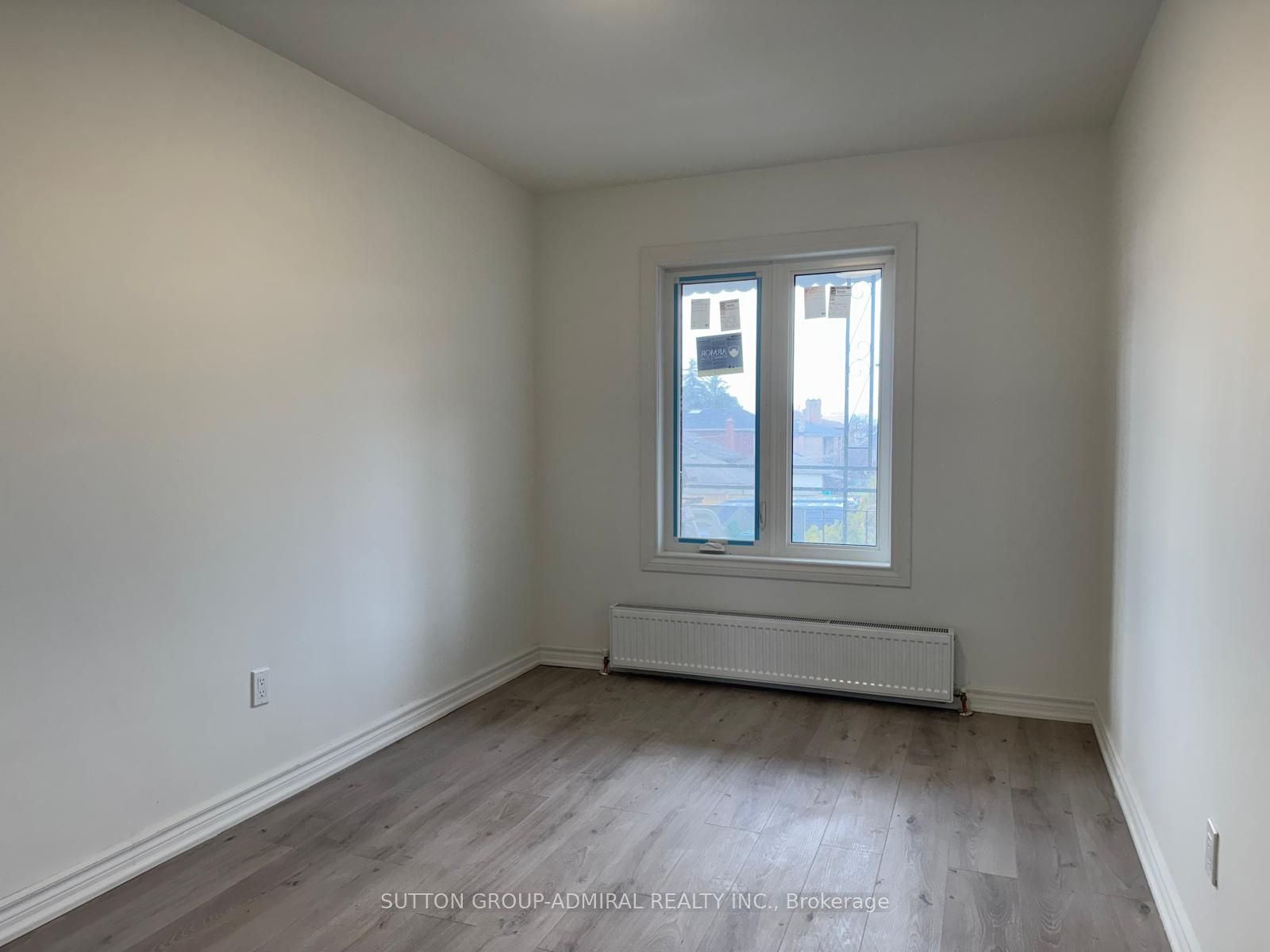 2986a Dufferin Street Upper Property Photo 7