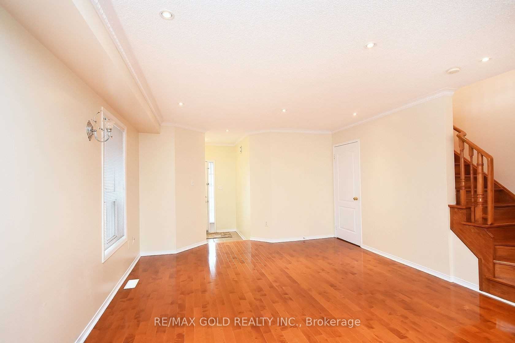 3289 Carabella Way Property Photo 6