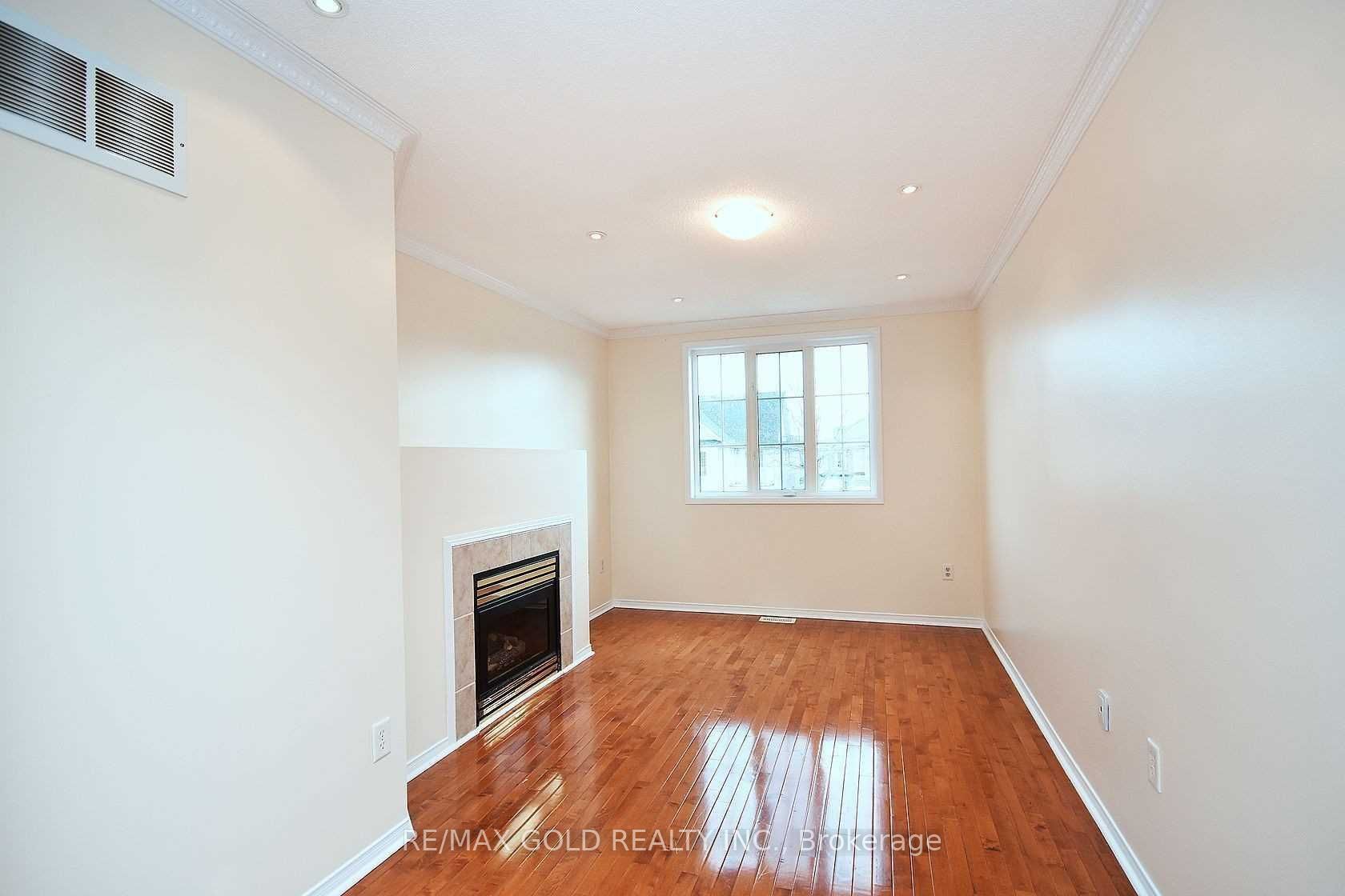 3289 Carabella Way Property Photo 10