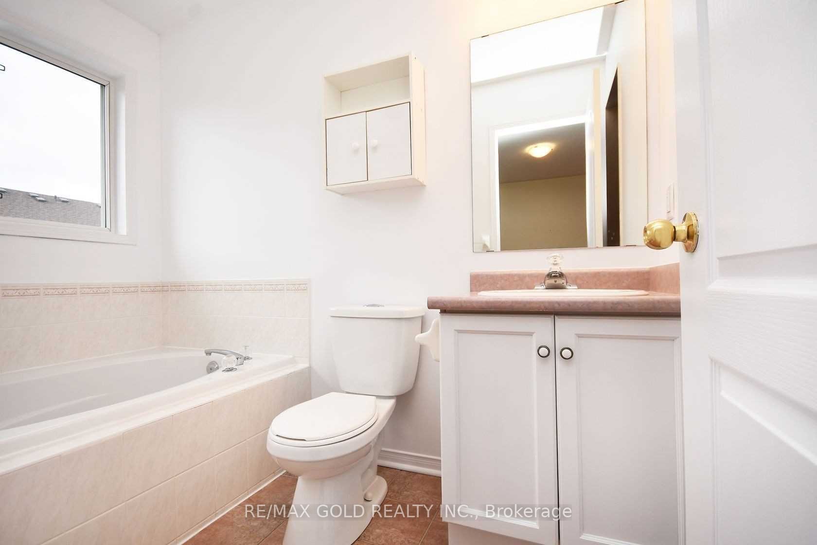 3289 Carabella Way Property Photo 14