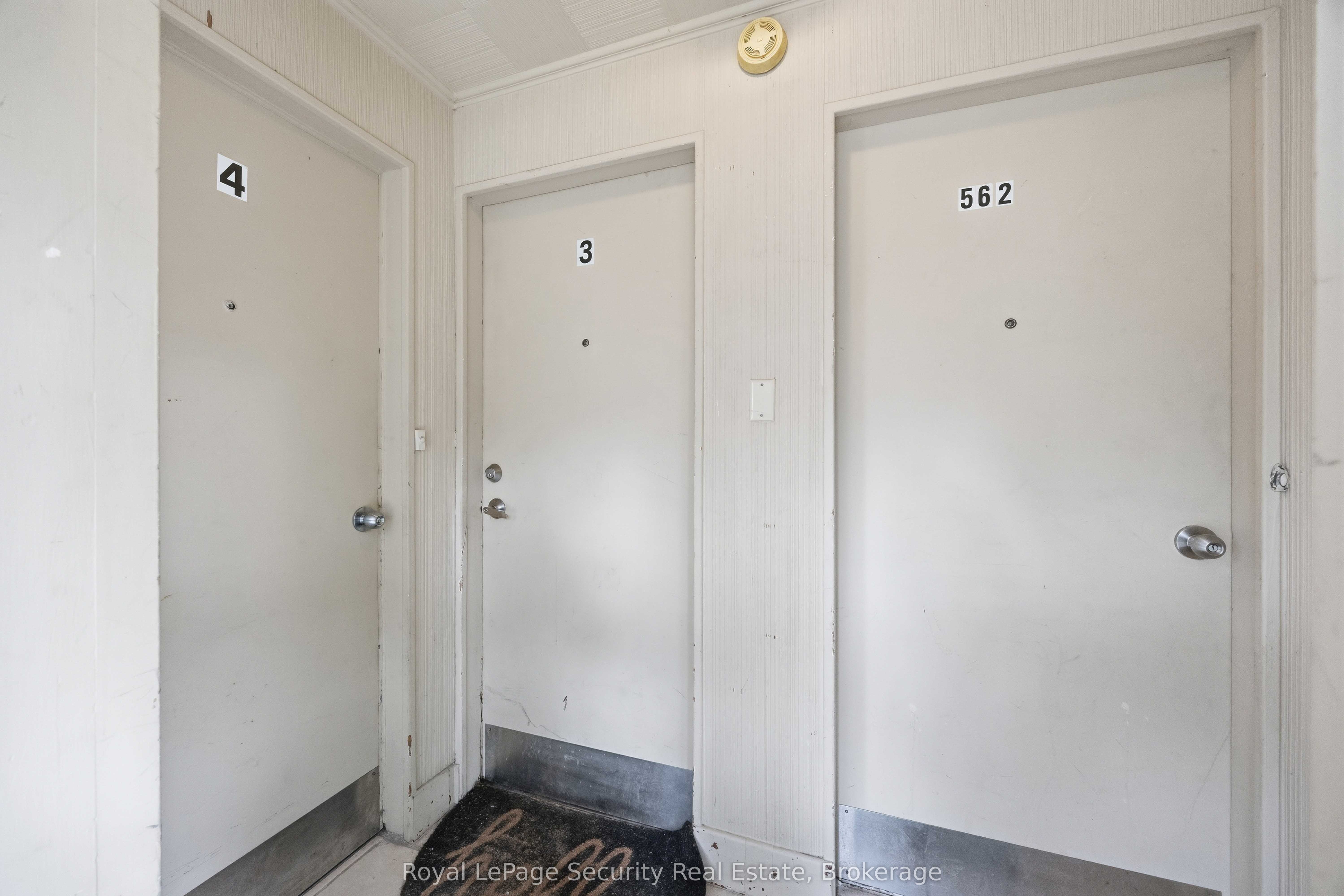 58 Leduc Drive 3 Property Photo 24