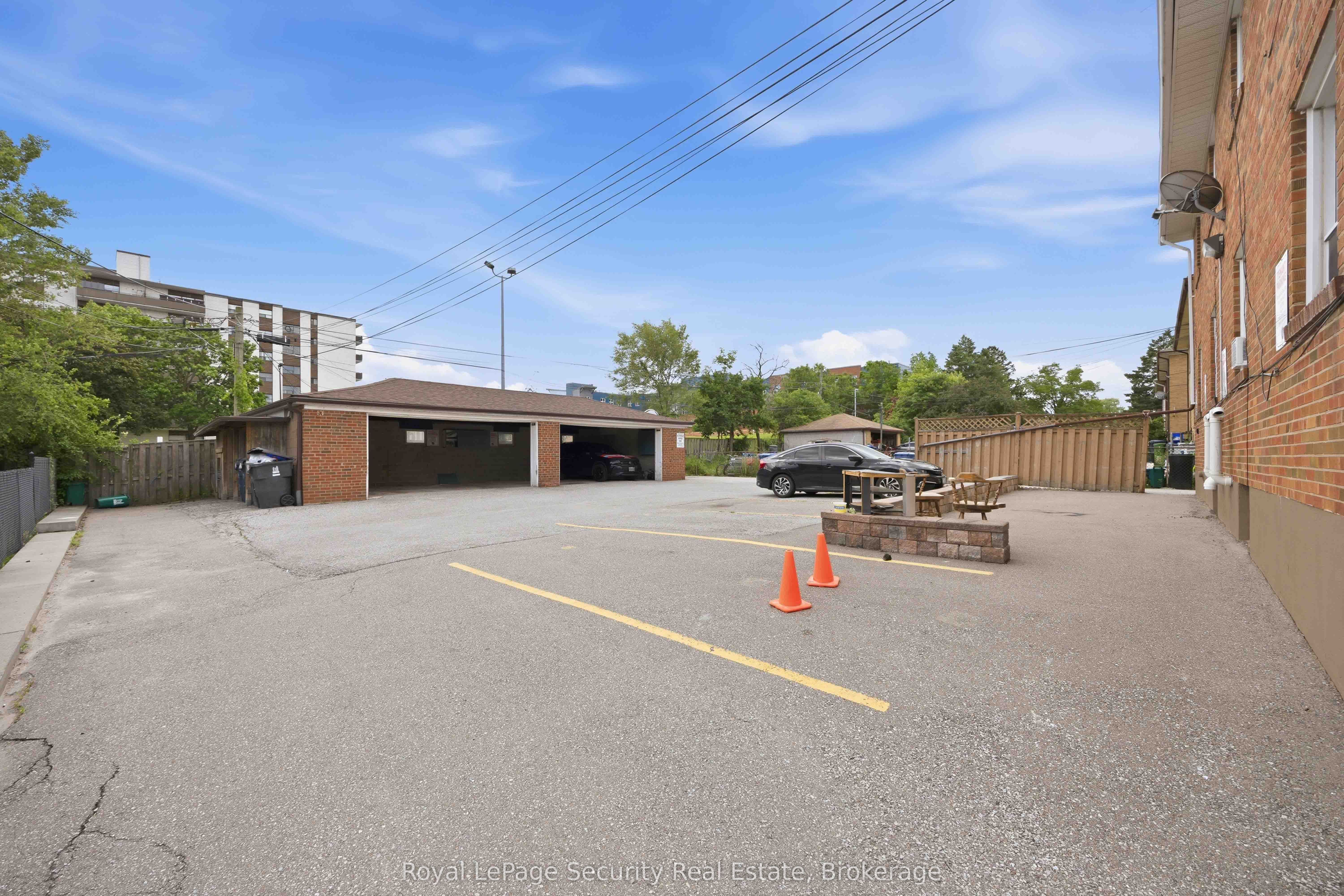 58 Leduc Drive 3 Property Photo 26