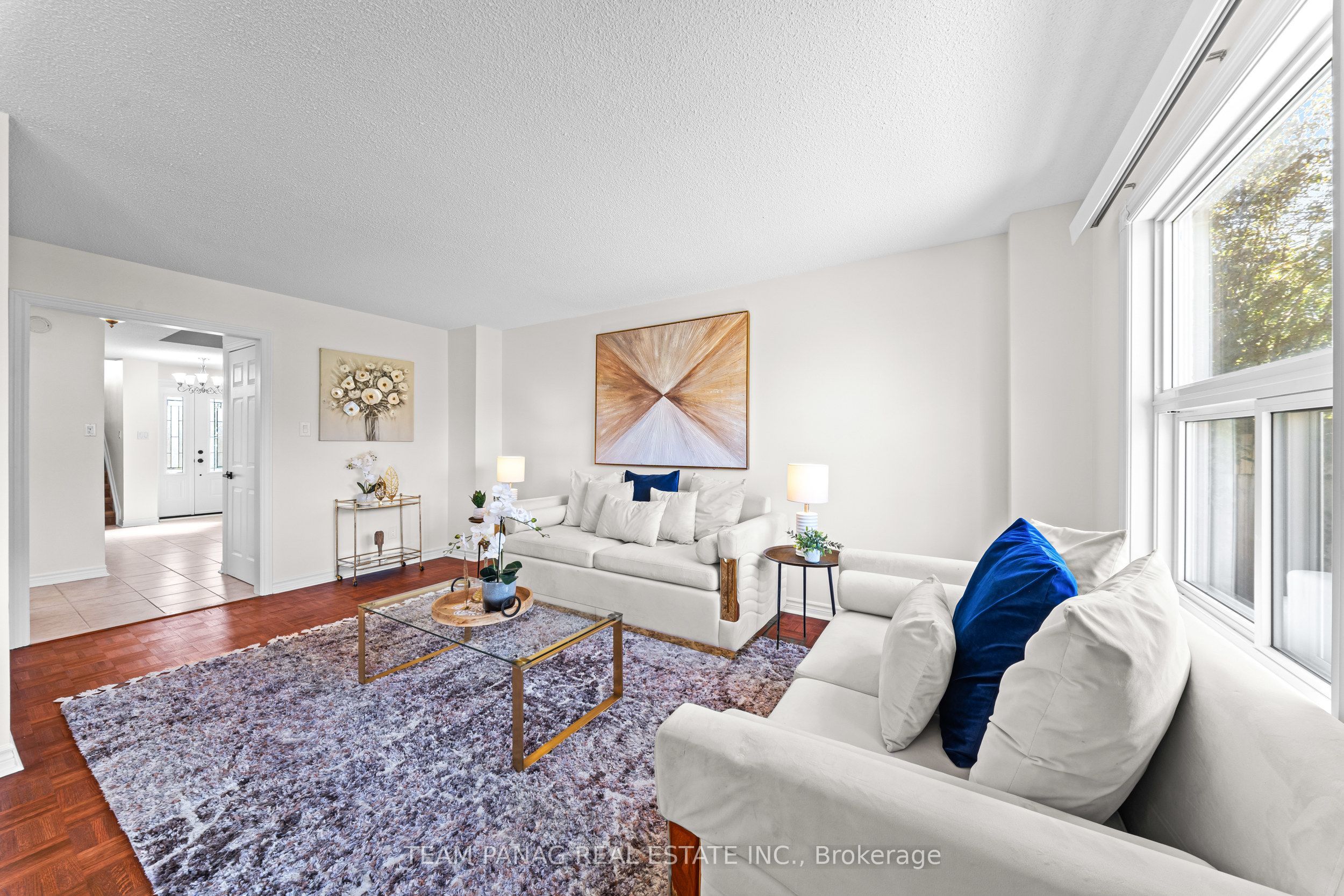 42 Kingknoll Drive Property Photo 12