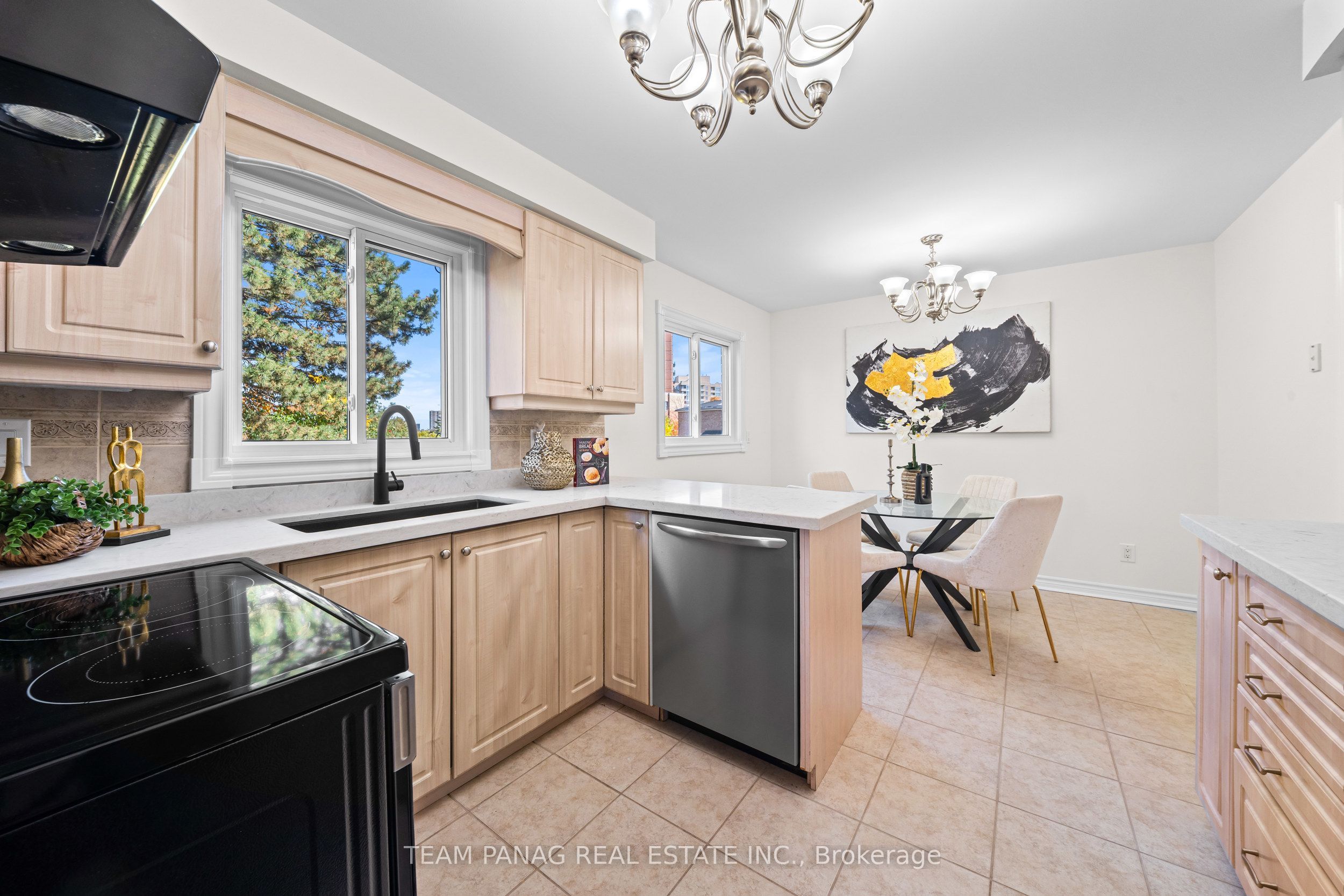 42 Kingknoll Drive Property Photo 21