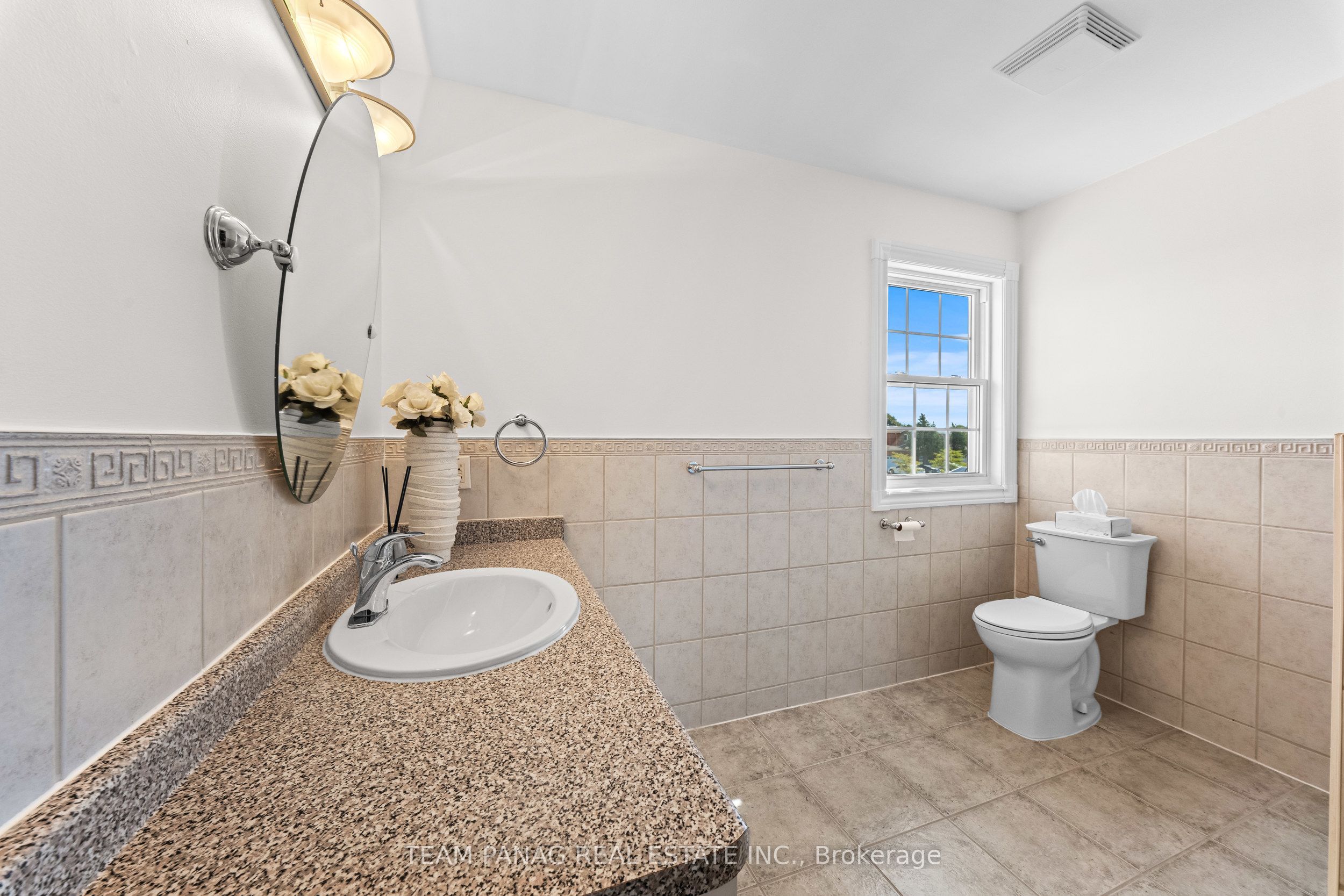 42 Kingknoll Drive Property Photo 34