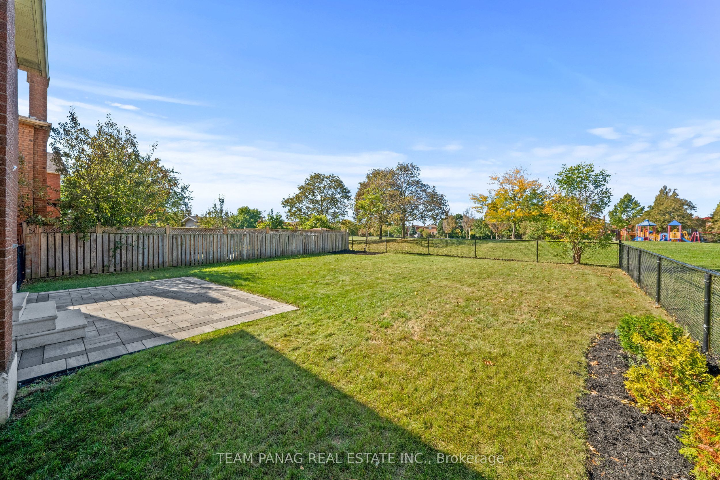 42 Kingknoll Drive Property Photo 38