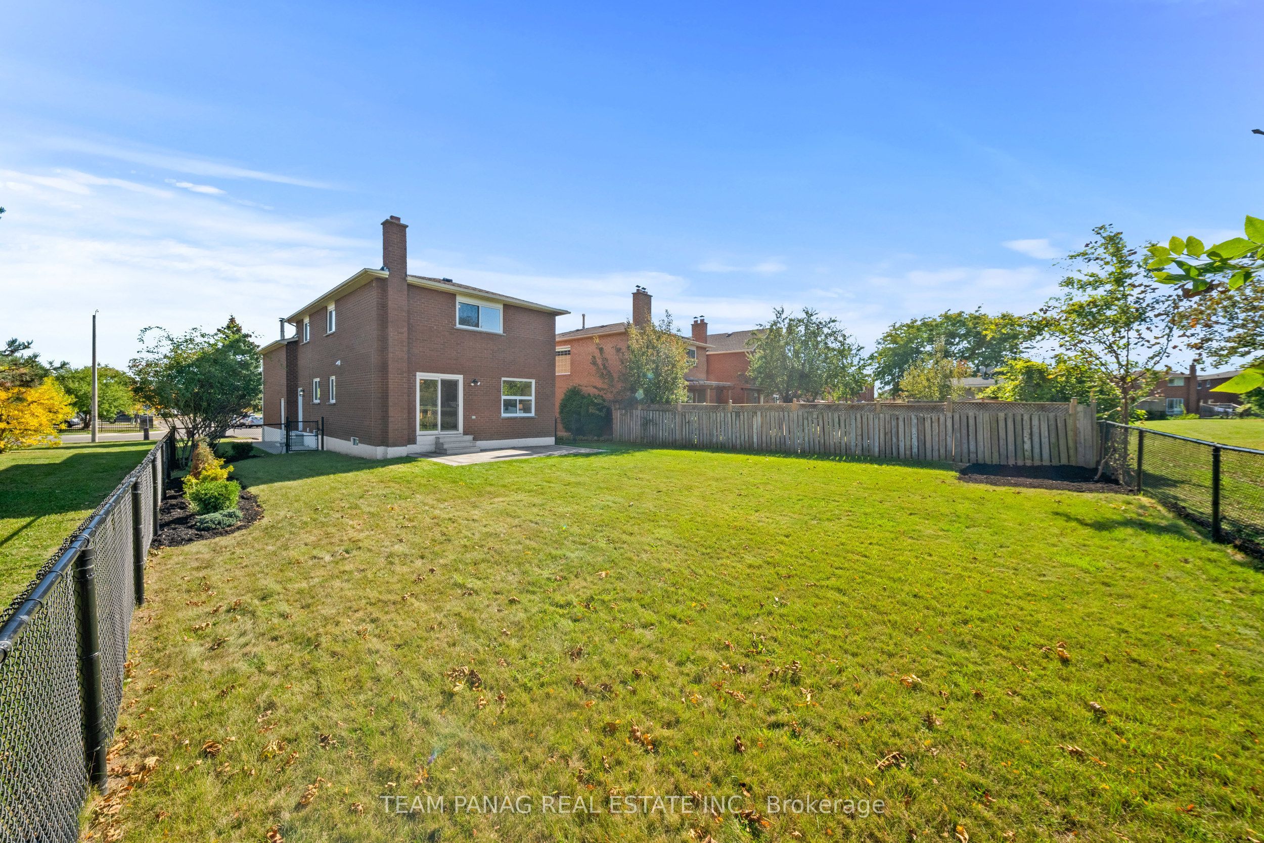 42 Kingknoll Drive Property Photo 39