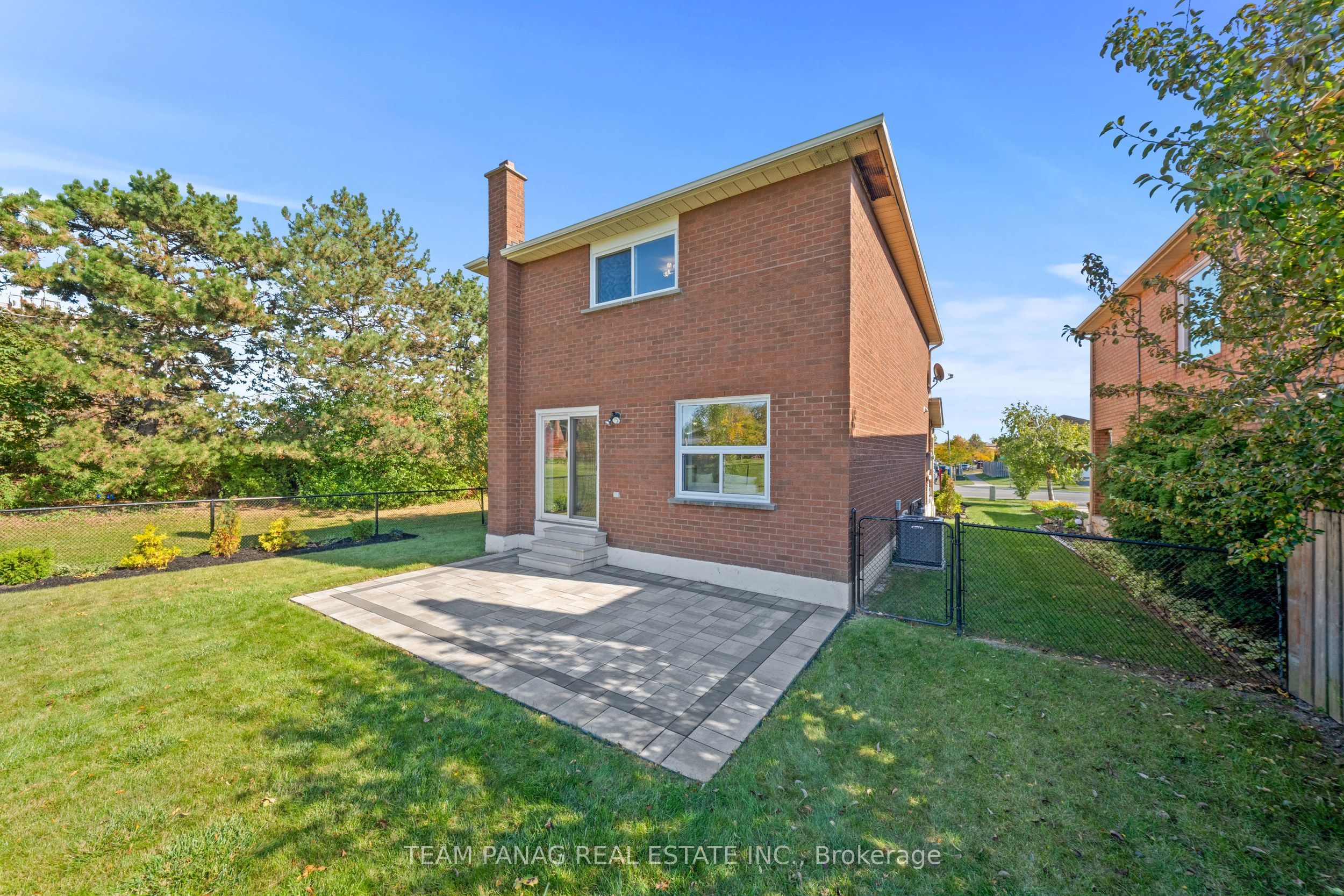 42 Kingknoll Drive Property Photo 41