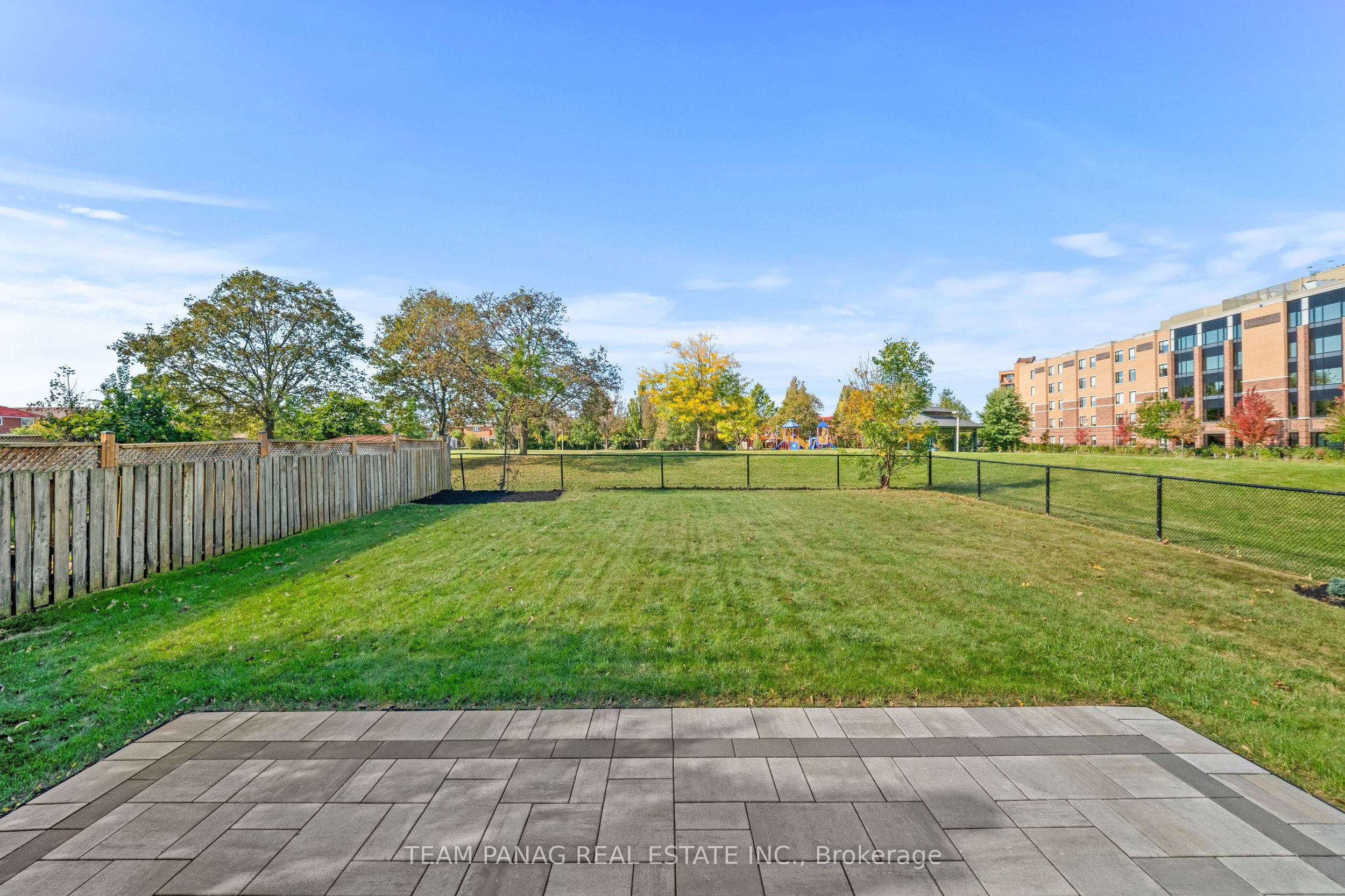 42 Kingknoll Drive Property Photo 42