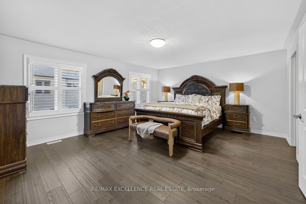 451 Brisdale Drive Property Photo 16