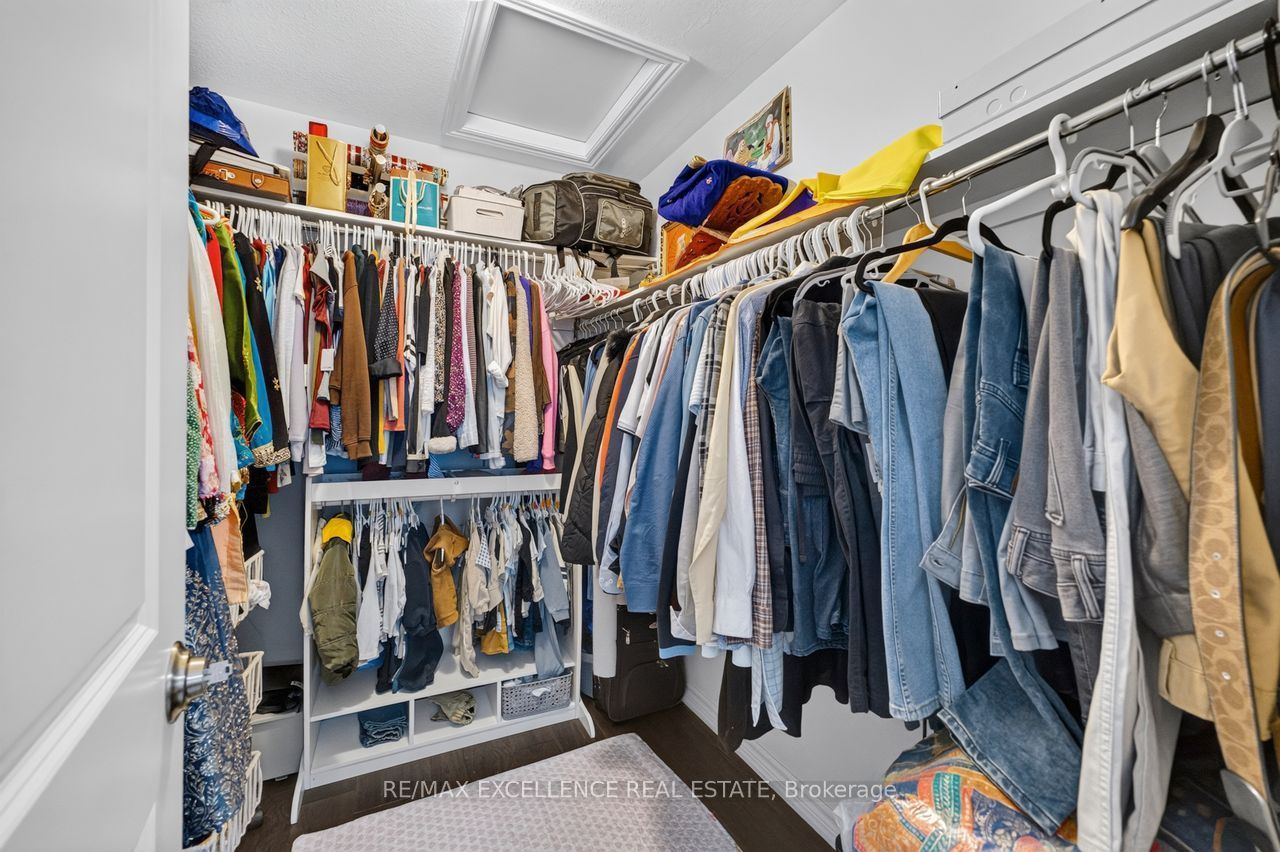 451 Brisdale Drive Property Photo 18