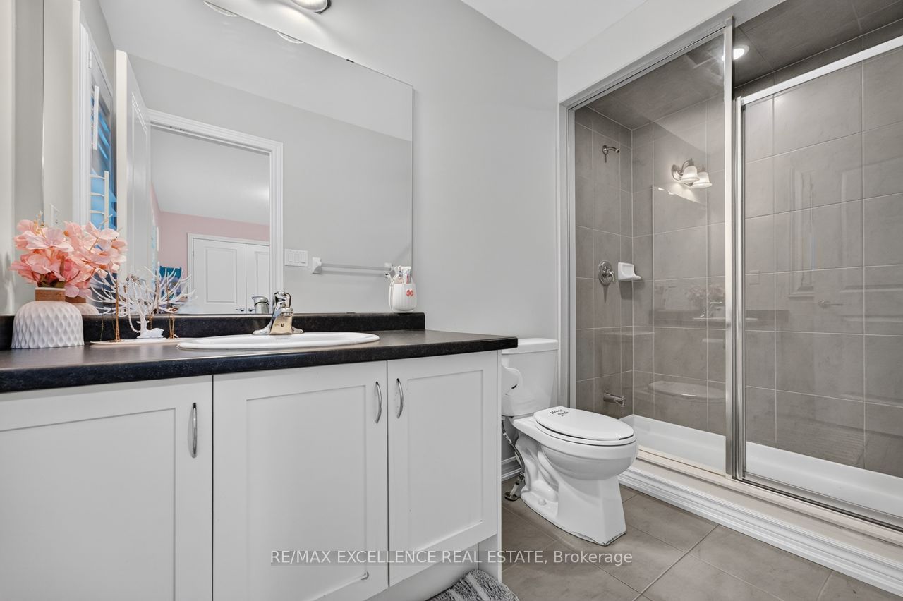 451 Brisdale Drive Property Photo 23